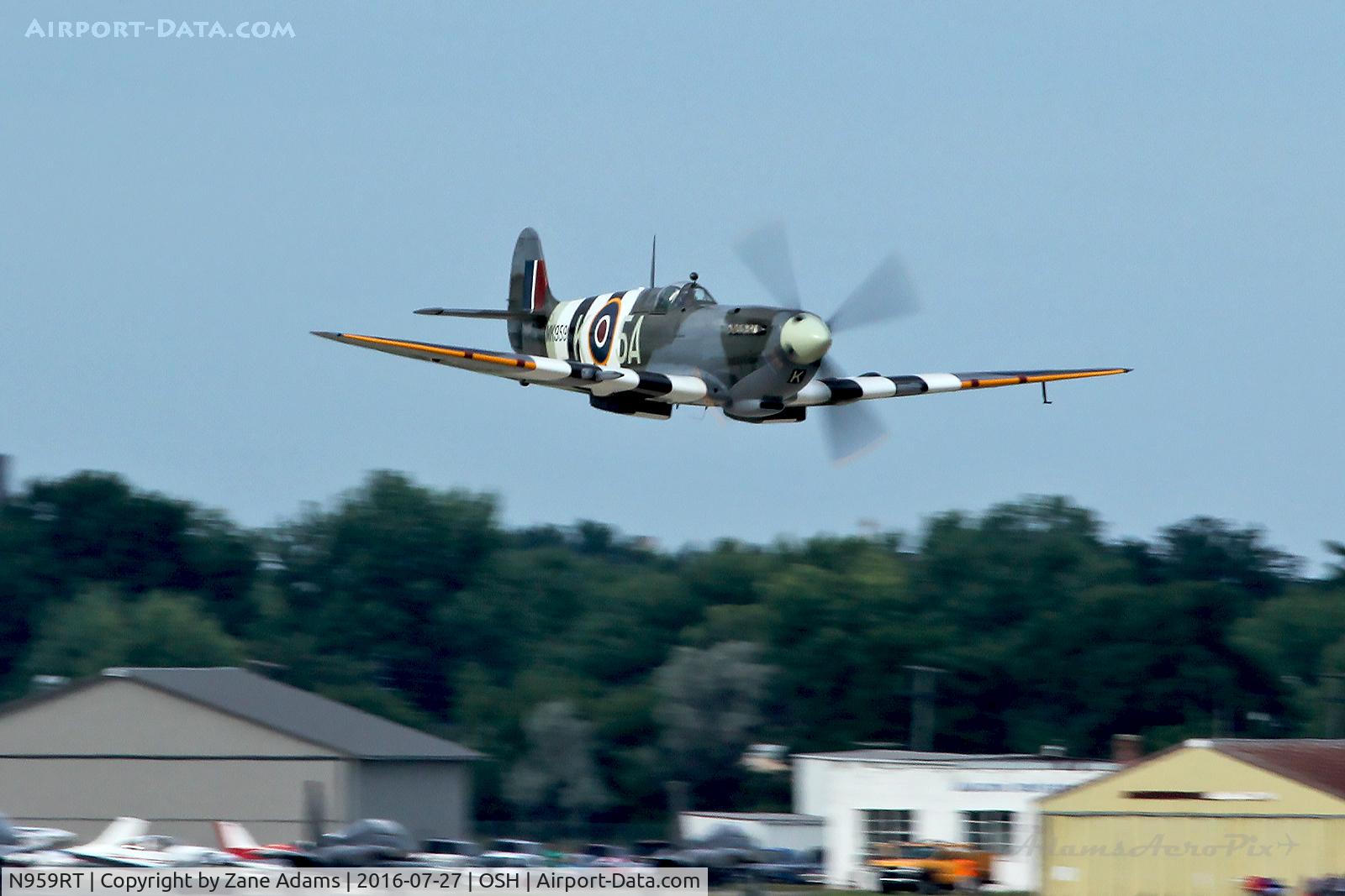 N959RT, 1944 Supermarine 361 Spitfire IXc C/N CBAF.8125, 2016 EAA AirVenture - Oshkosh, Wisconsin