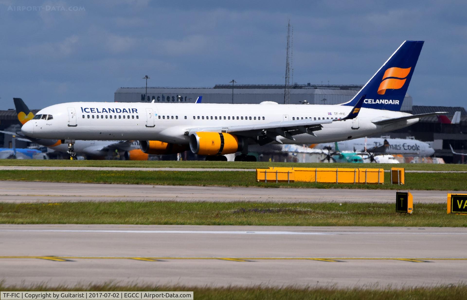 TF-FIC, 2000 Boeing 757-23N C/N 30735, At Manchester