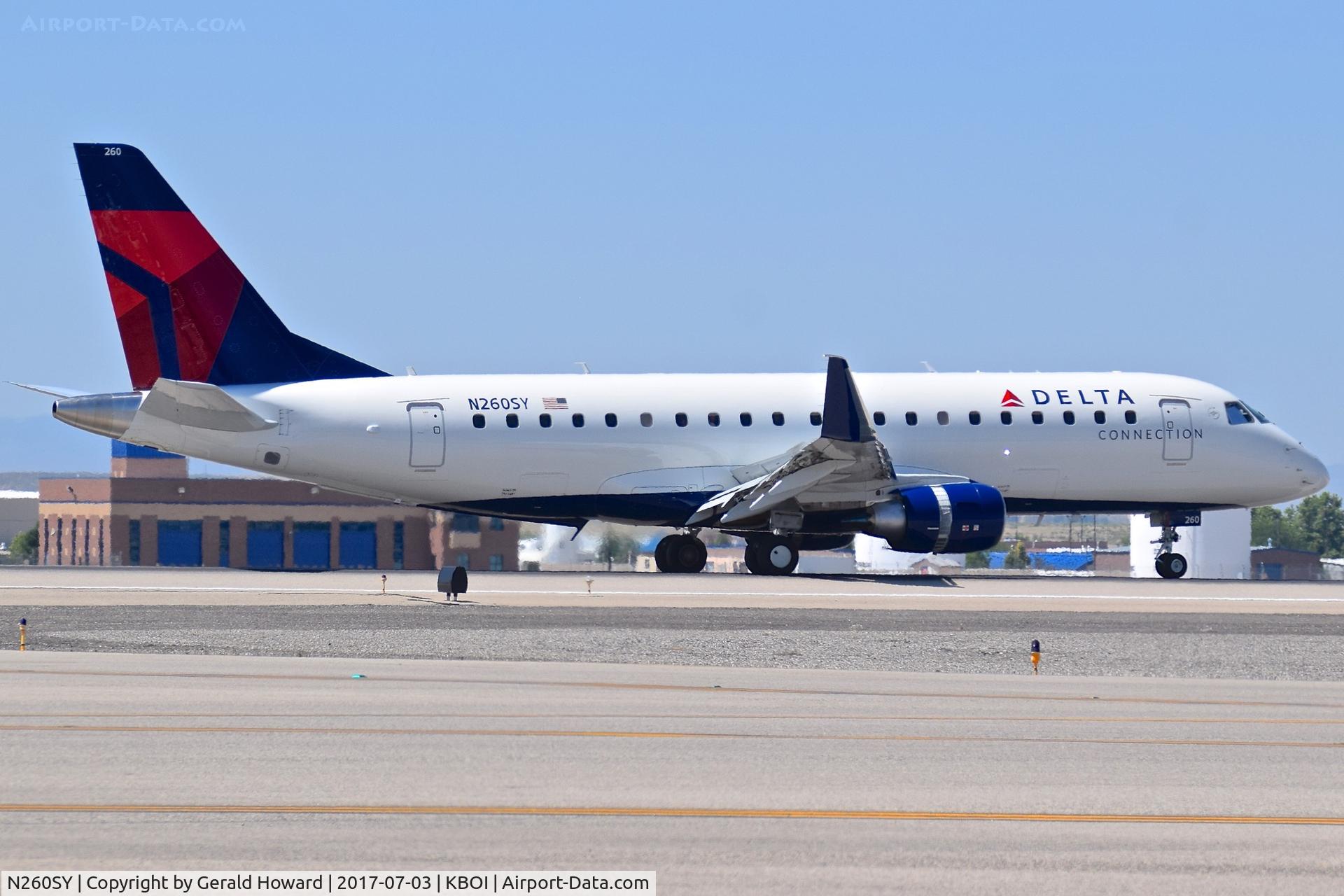 N260SY, 2017 Embraer 170LR (ERJ-170-100LR) C/N 17000667, Landing roll out on RWY 28R.
