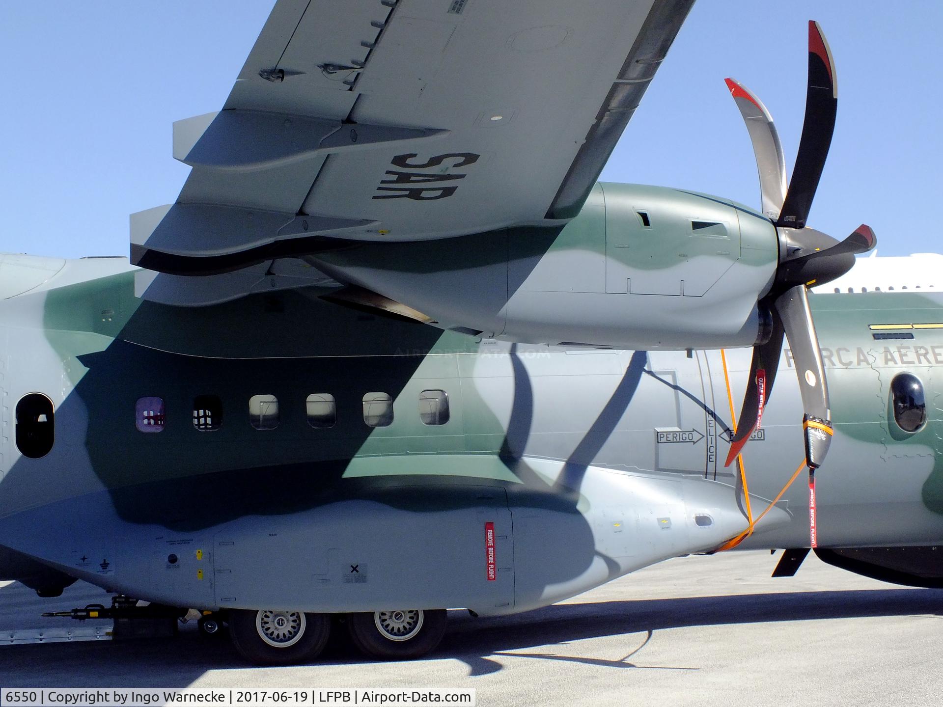 6550, 2017 CASA C-105 Amazonas (C-295 SAR) C/N 157, CASA C.295 of the Forca Aerea Brazileira at the Aerosalon 2017, Paris