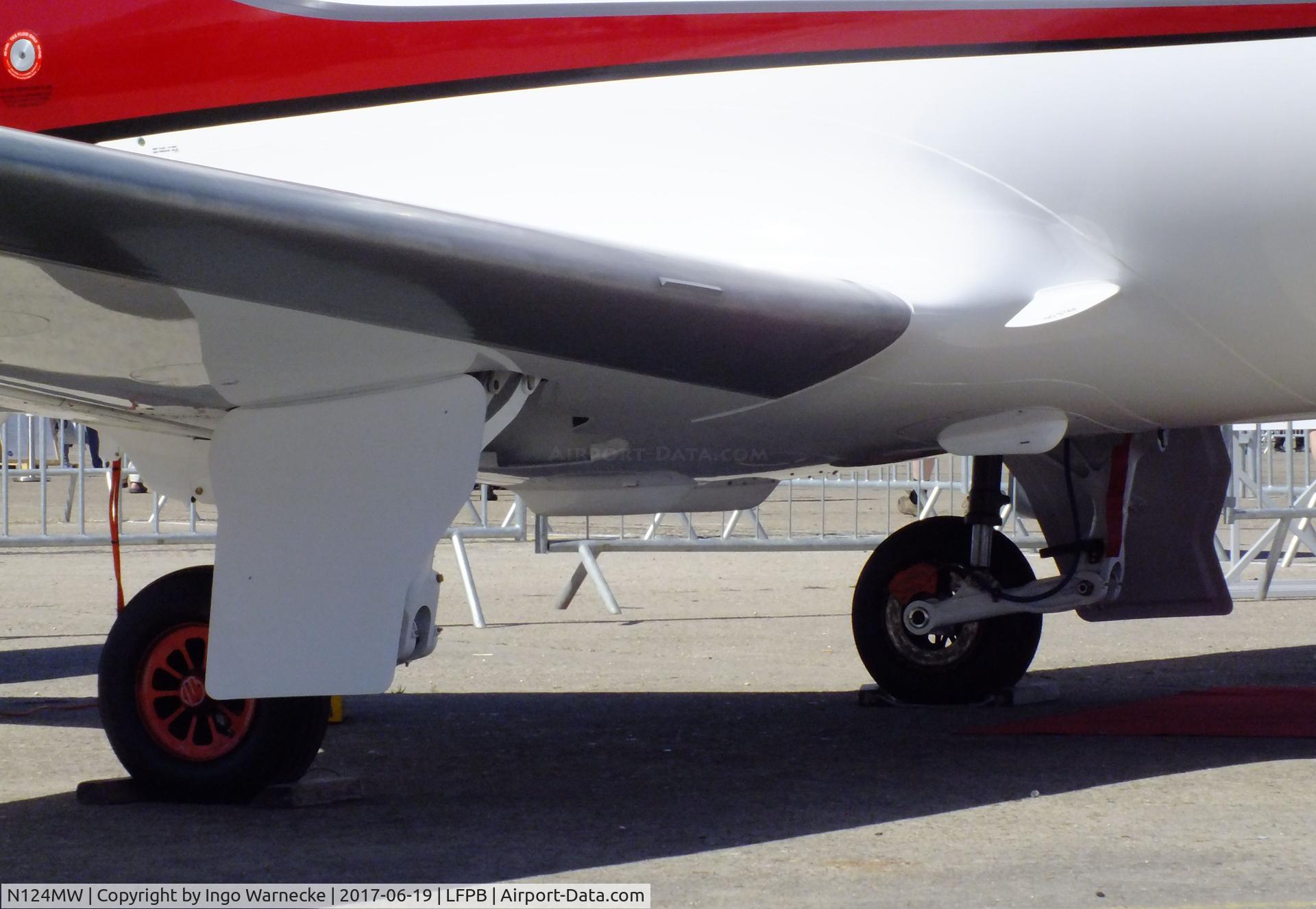 N124MW, 2017 Cirrus SF50 Vision C/N 0009, Cirrus SF50 Vision Jet at the Aerosalon 2017, Paris