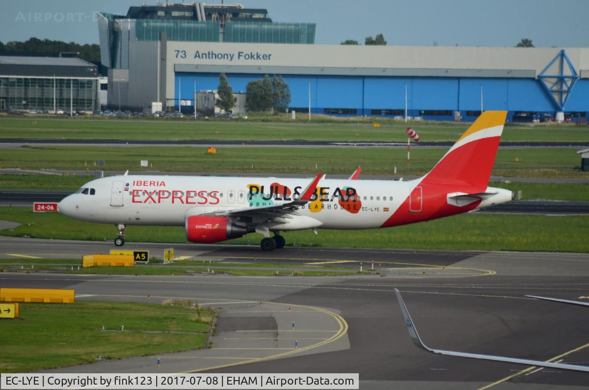 EC-LYE, 2013 Airbus A320-216 C/N 5729, IBERIA A230