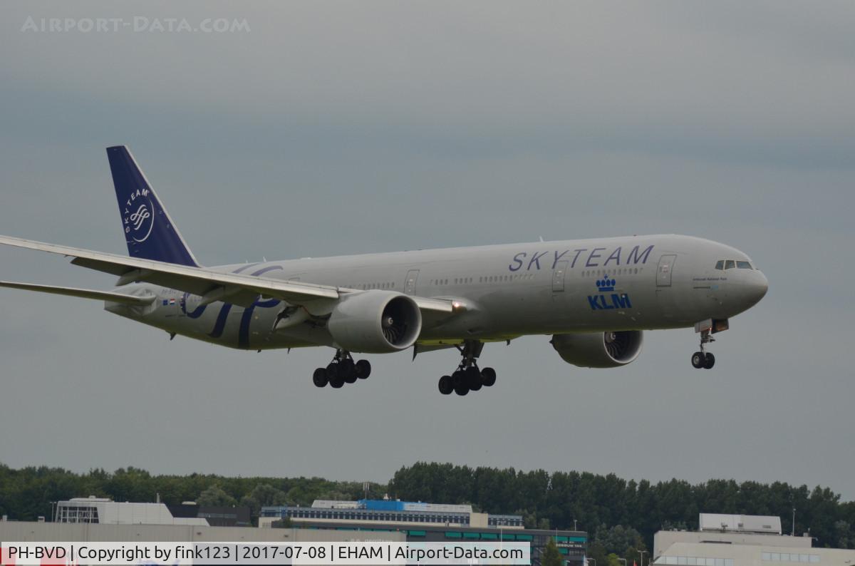 PH-BVD, 2009 Boeing 777-306/ER C/N 35979, klm skyteam
