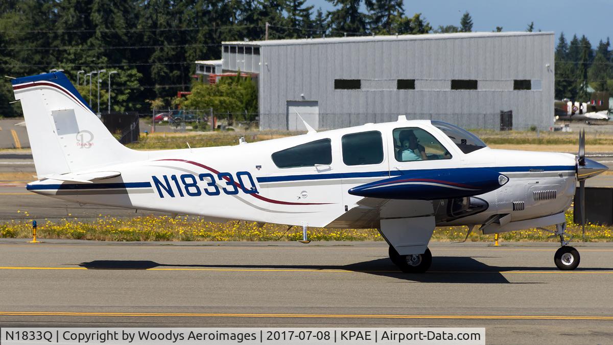 N1833Q, 1985 Beech F33A Bonanza C/N CE-1069, Taxing