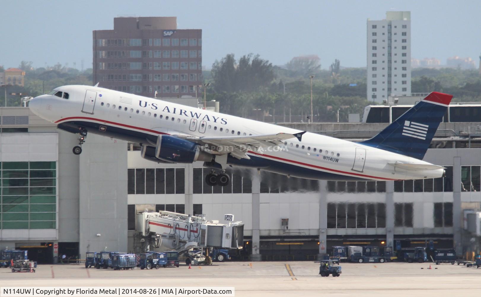 N114UW, 1999 Airbus A320-214 C/N 1148, US Airways