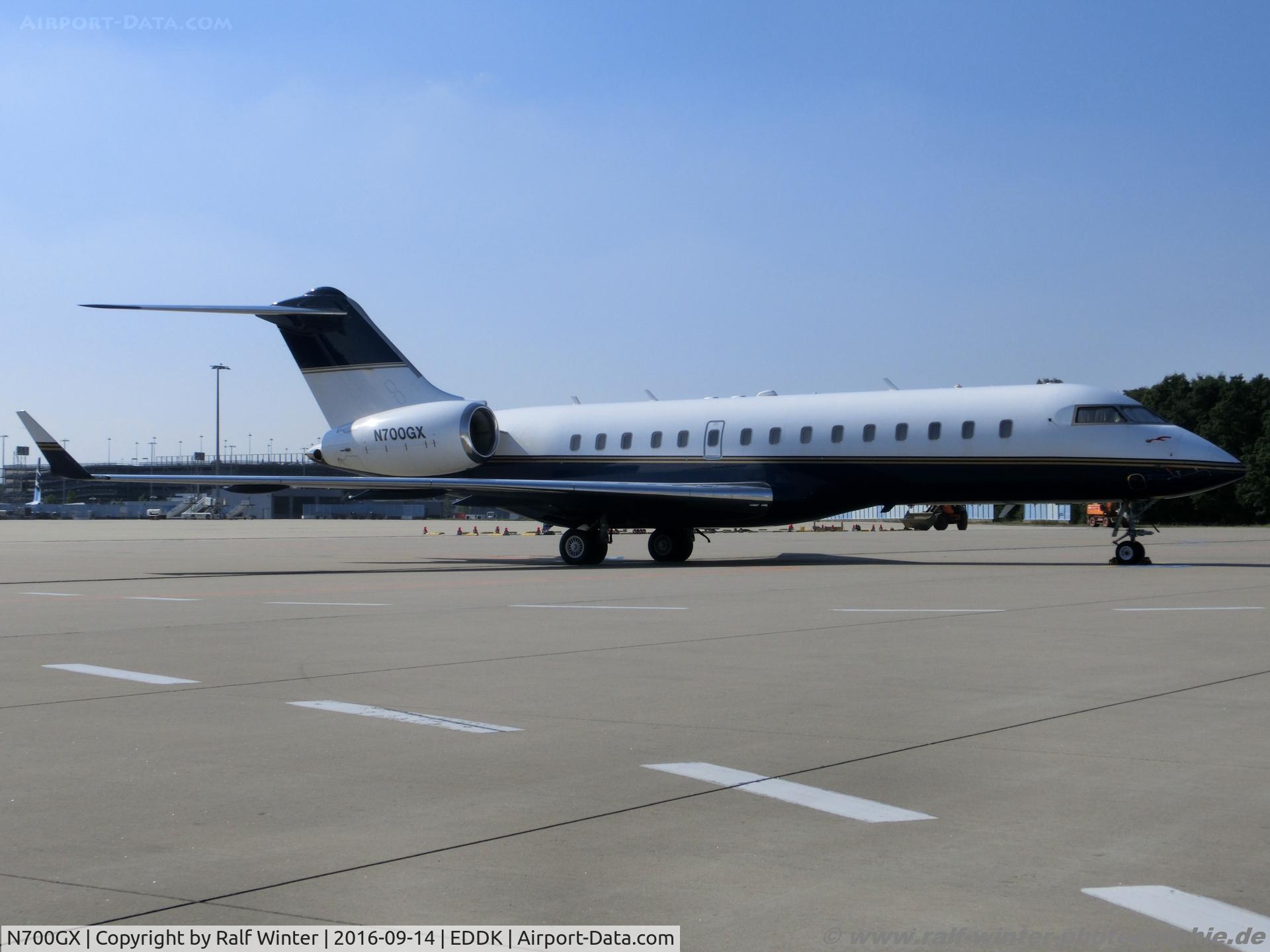 N700GX, 1998 Bombardier BD-700-1A10 Global Express C/N 9014, Bombardier BD-700-1A10 Global Express - Bank of Utah Trustee - 9014 - N700GX - 14.09.2016 - CGN