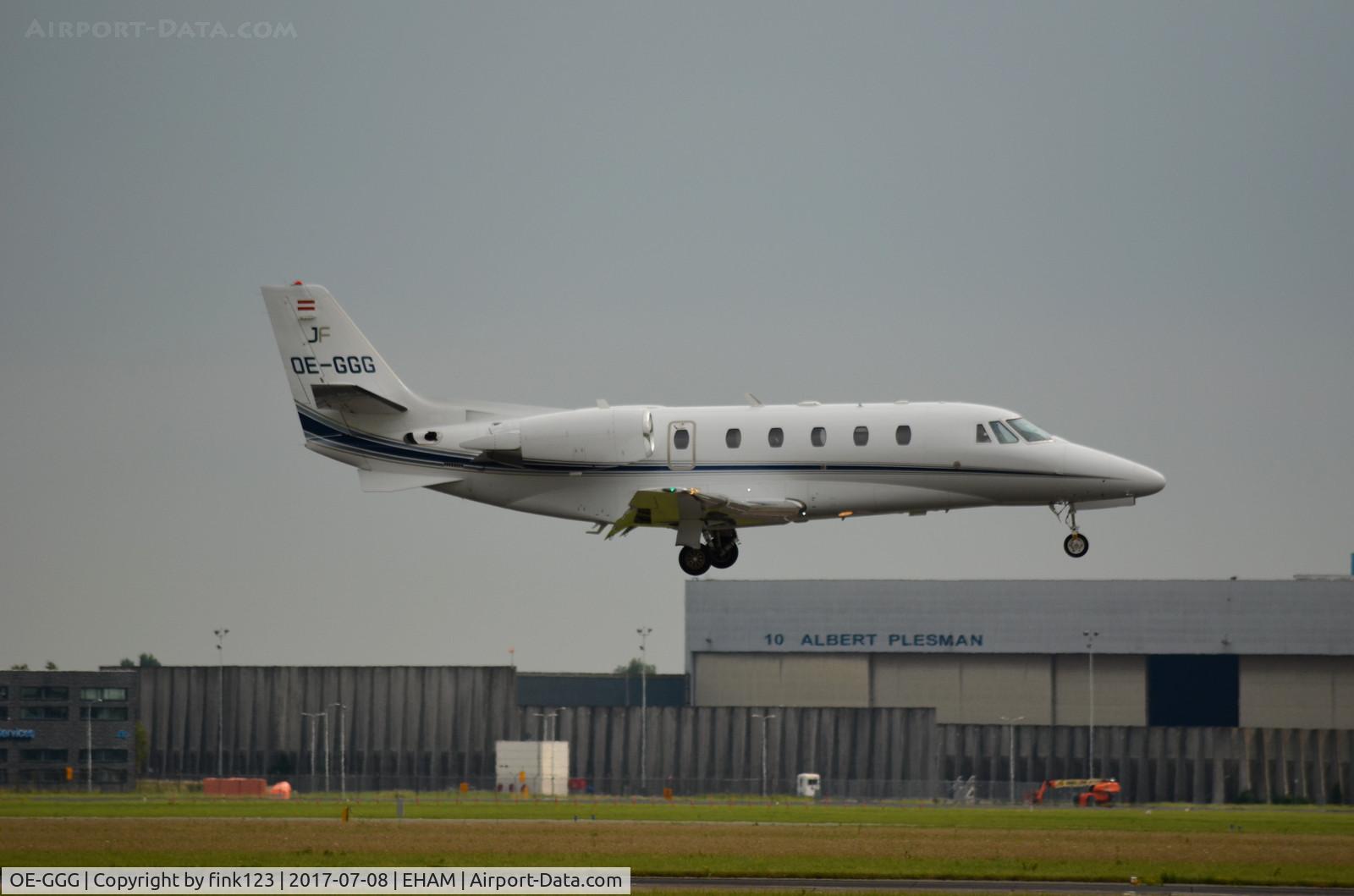 OE-GGG, 2009 Cessna 560XL Citation XLS+ C/N 560-6013, CESSNA 560 LANDING