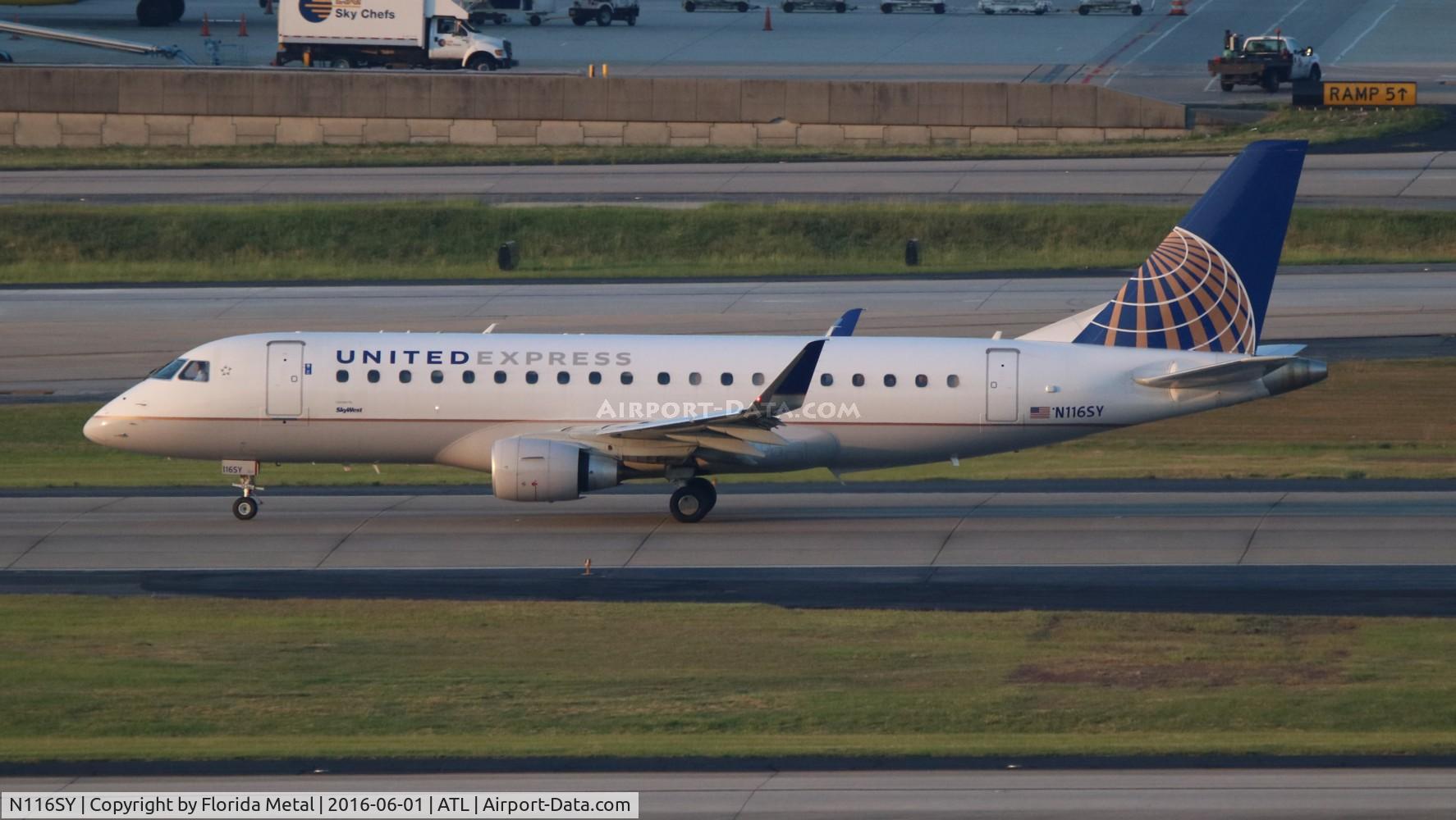 N116SY, 2014 Embraer 175LR (ERJ-170-200LR) C/N 17000411, United Express
