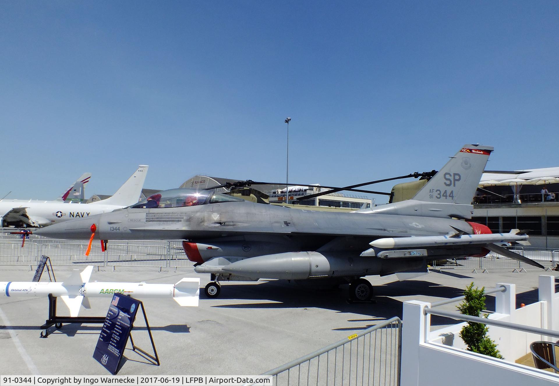 91-0344, General Dynamics F-16CJ Fighting Falcon C/N CC-42, General Dynamics F-16CJ Fighting Falcon of the USAF at the Aerosalon 2017, Paris