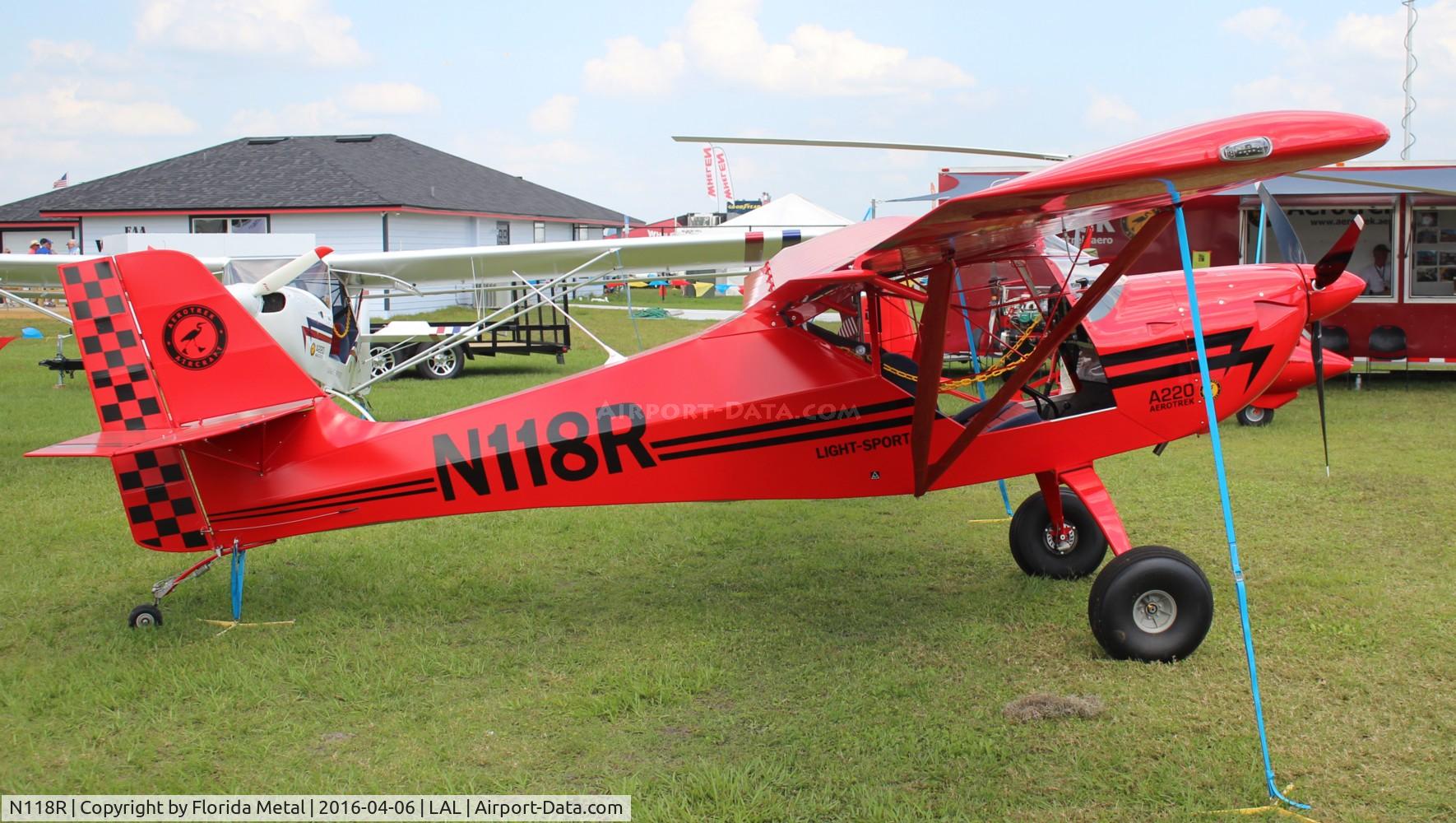 N118R, 2014 Aeropro CZ A220 C/N 42614, Aeropro A220