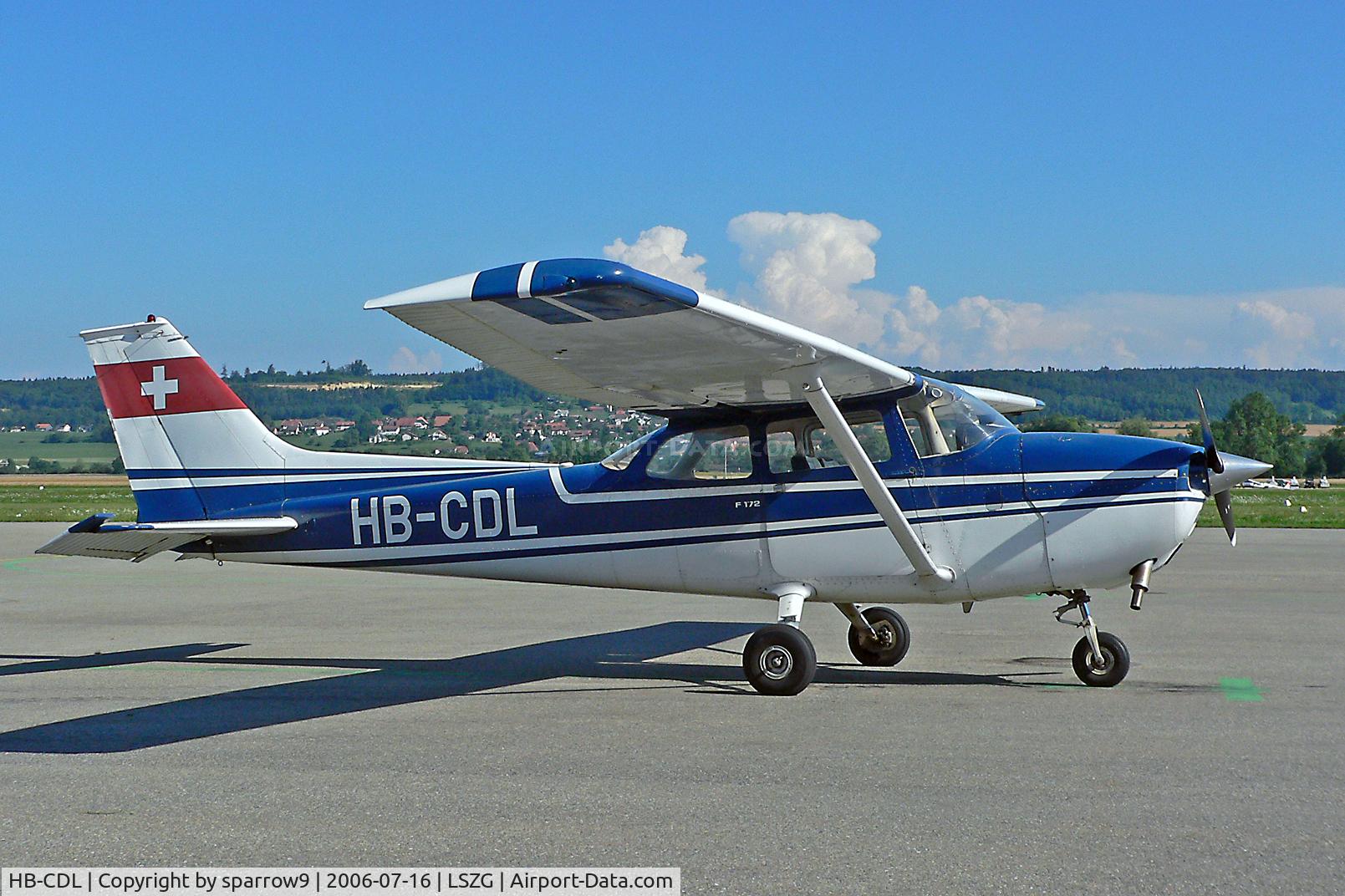 HB-CDL, 1973 Reims F172M Skyhawk Skyhawk C/N 0955, at Grenchen with original paint-scheme