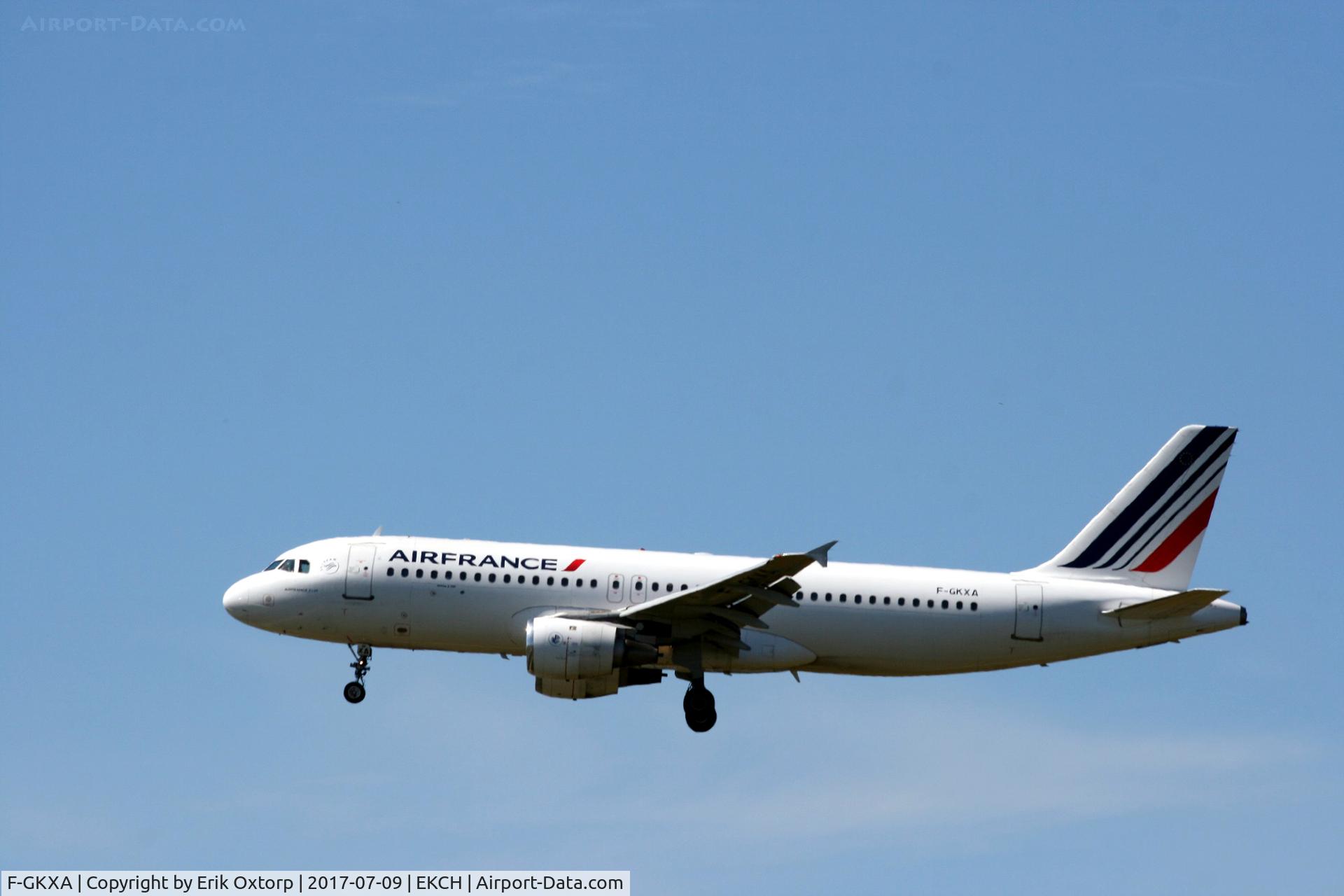 F-GKXA, 1991 Airbus A320-211 C/N 287, F-GKXA landing rw 22R