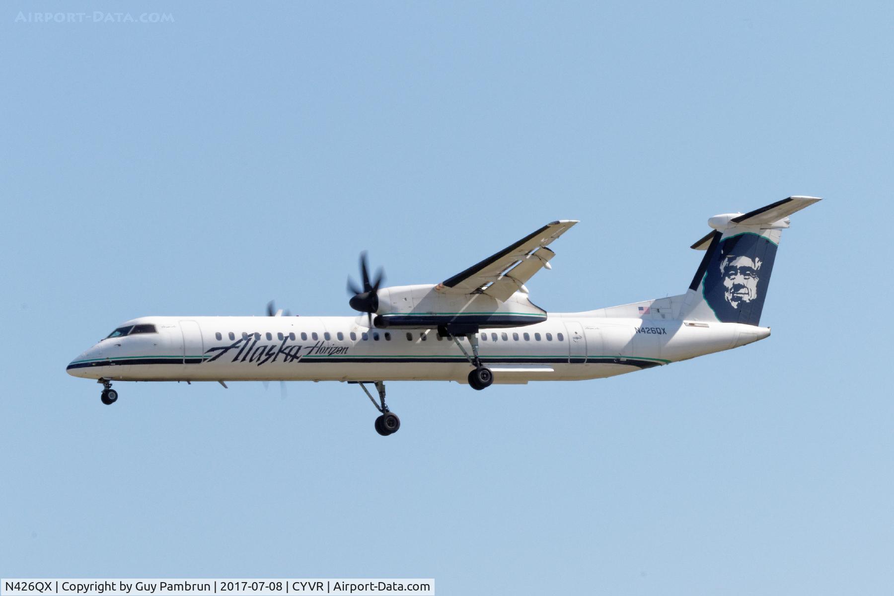 N426QX, 2007 Bombardier DHC-8-402 Dash 8 C/N 4154, Landing
