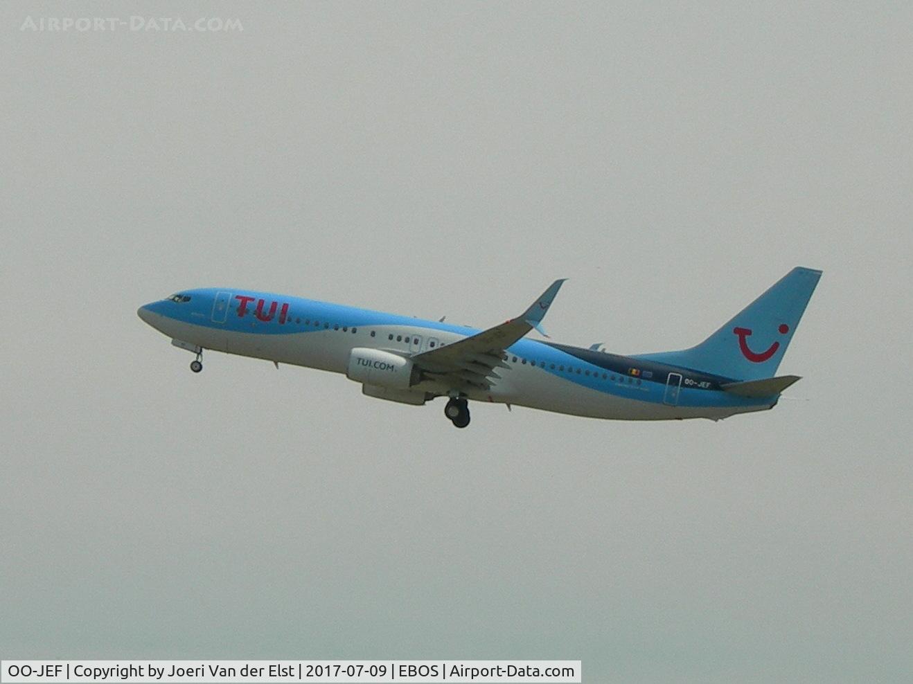 OO-JEF, 2014 Boeing 737-8K5 C/N 44271, Moments after take-off rwy 08