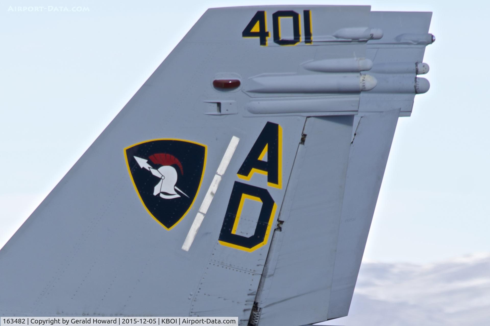 163482, 1988 McDonnell Douglas F/A-18D Hornet C/N 0713/D015, VFA-106 
