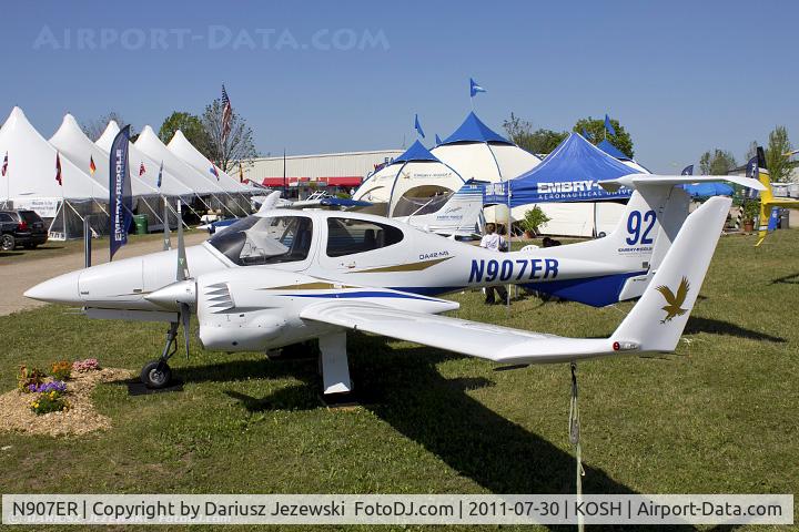 N907ER, 2007 Diamond DA-42 Twin Star C/N 42.302, Diamond DA-42 CN 42.302, N907ER