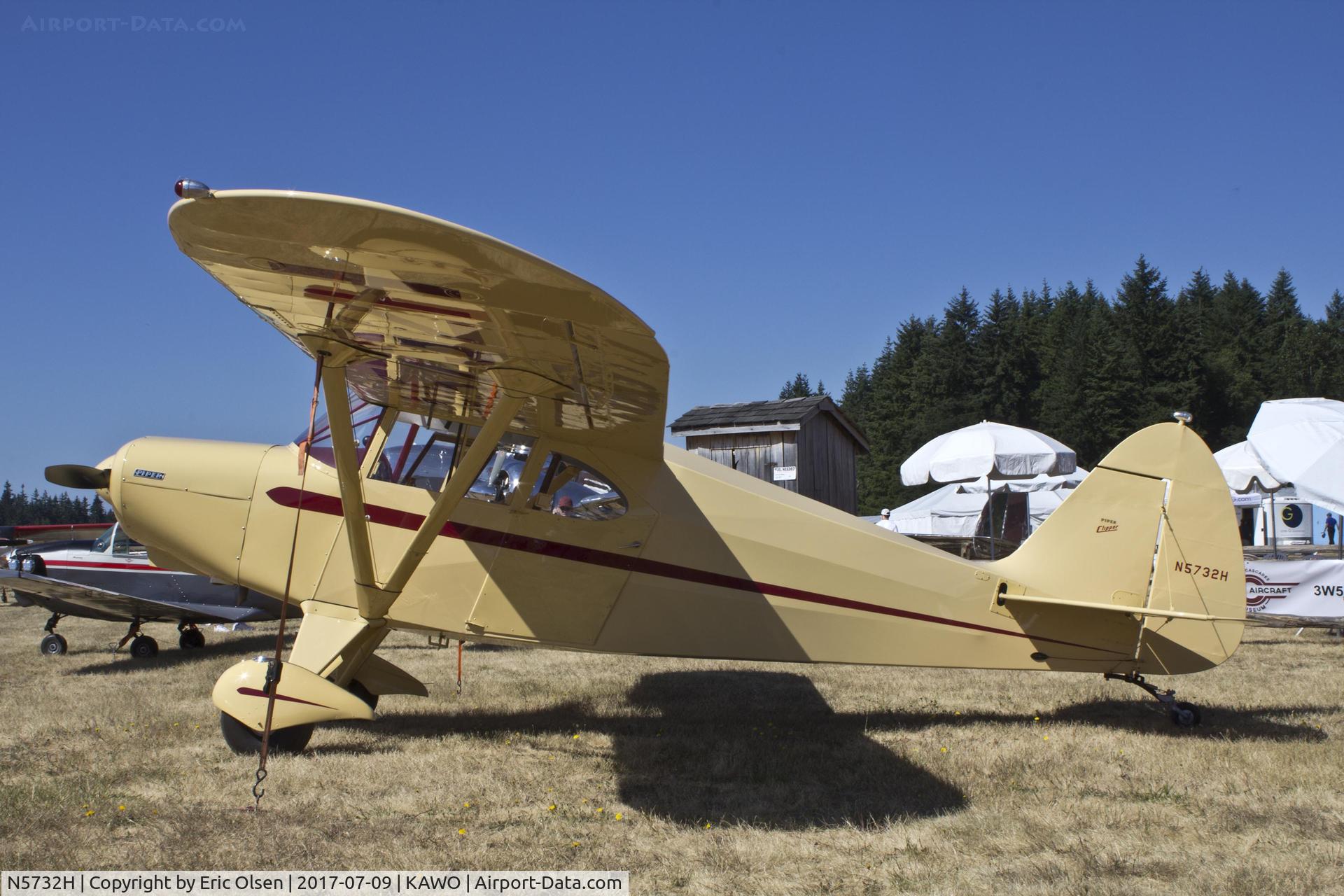 N5732H, 1949 Piper PA-16 Clipper C/N 16-346, Piper PA-16 at the 2017 Arlington fly-In.