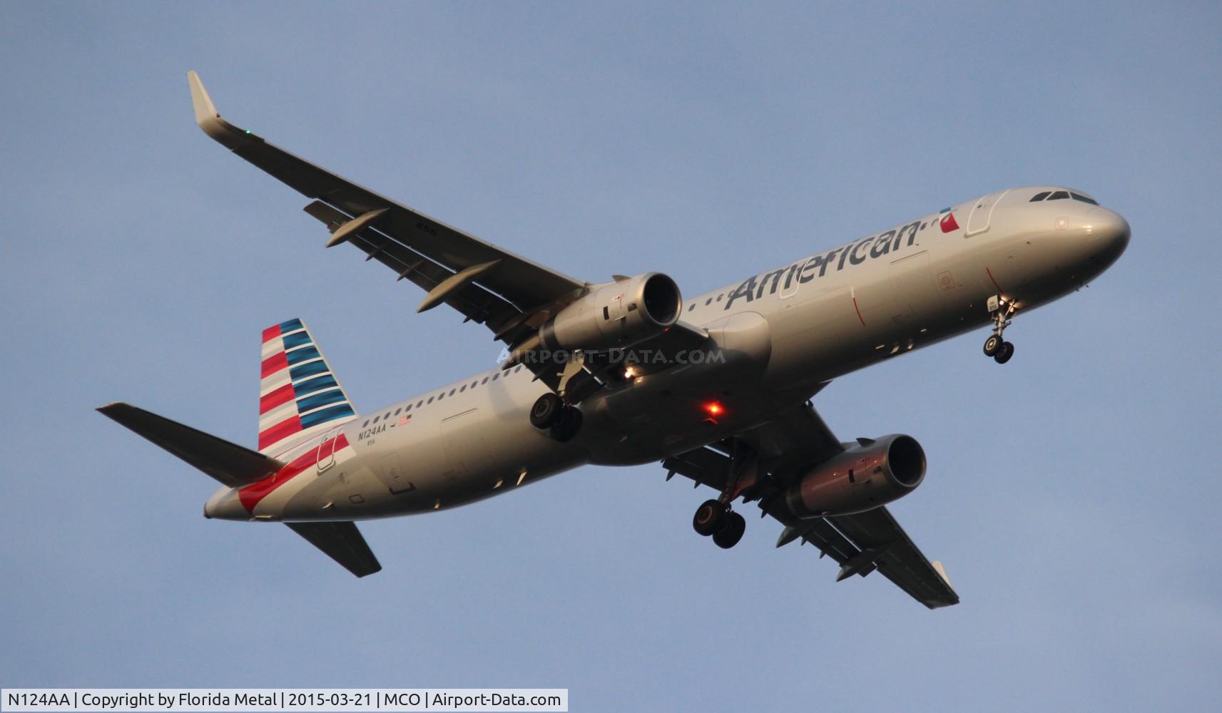 N124AA, 2014 Airbus A321-231 C/N 6271, American