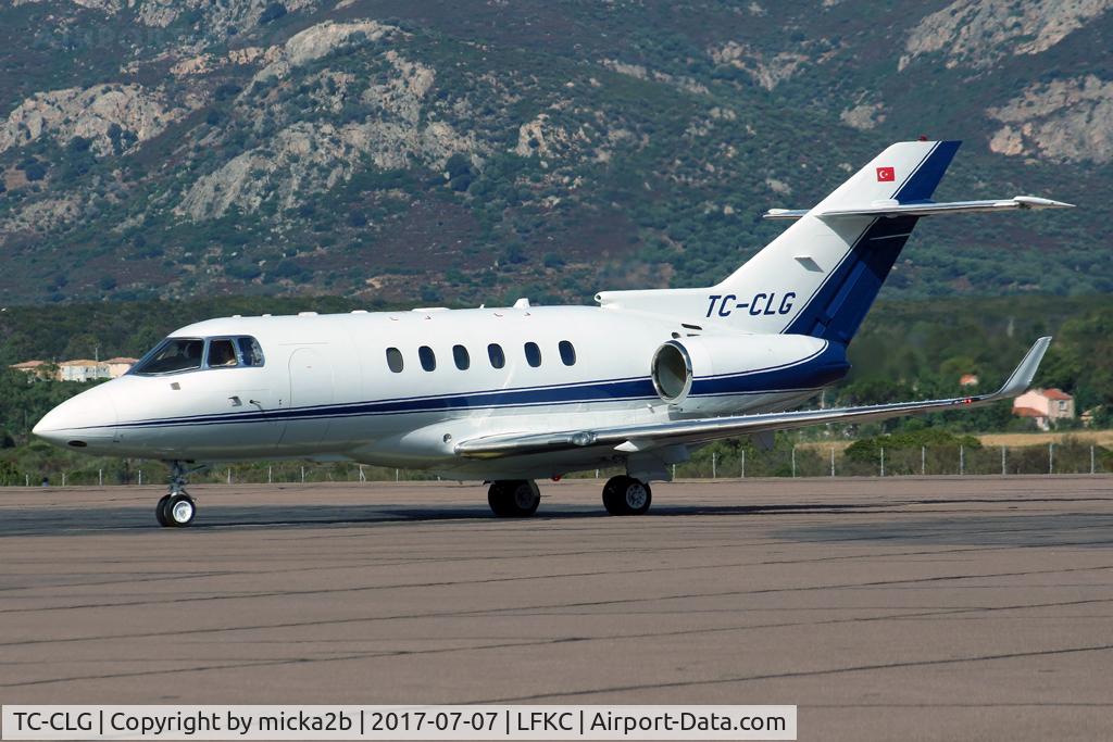 TC-CLG, Hawker Beechcraft 900XP C/N HA-0098, Taxiing