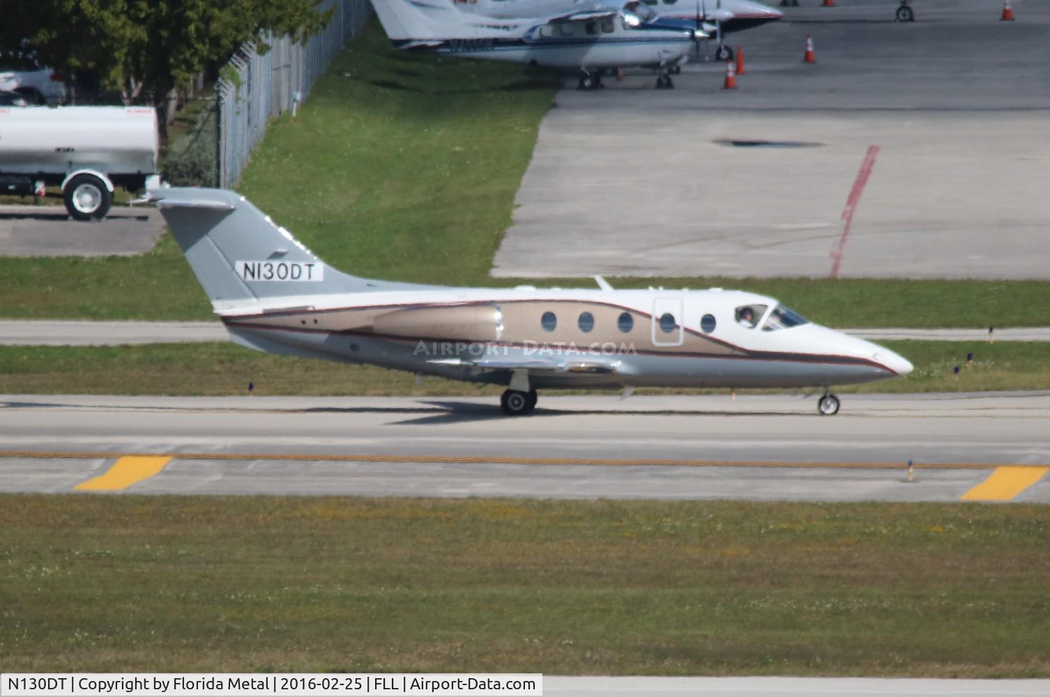 N130DT, 2004 Raytheon 400A Beechjet C/N RK-387, Beech 400A