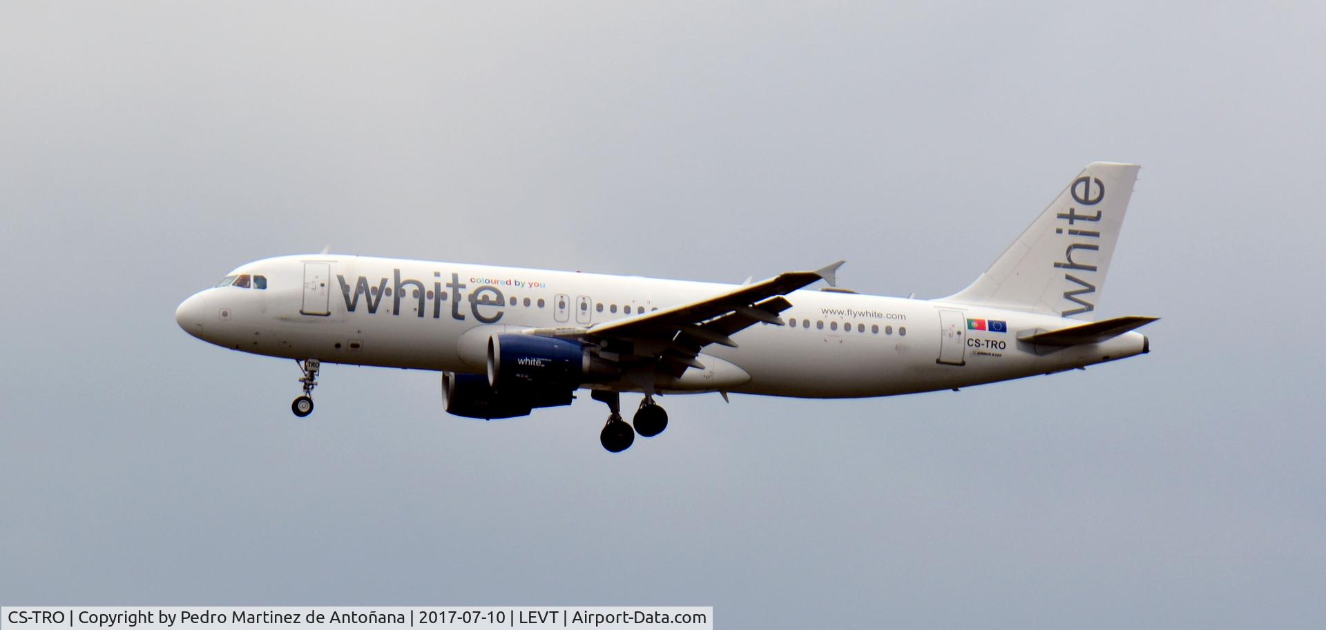 CS-TRO, 1995 Airbus A320-214 C/N 548, Foronda - Vitoria-Gasteiz - España