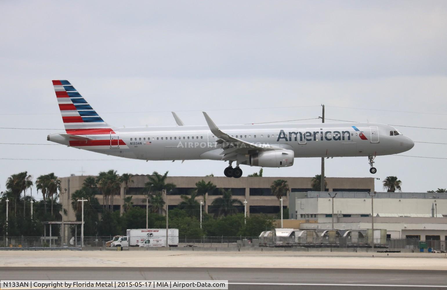 N133AN, 2015 Airbus A321-200 C/N 6482, American