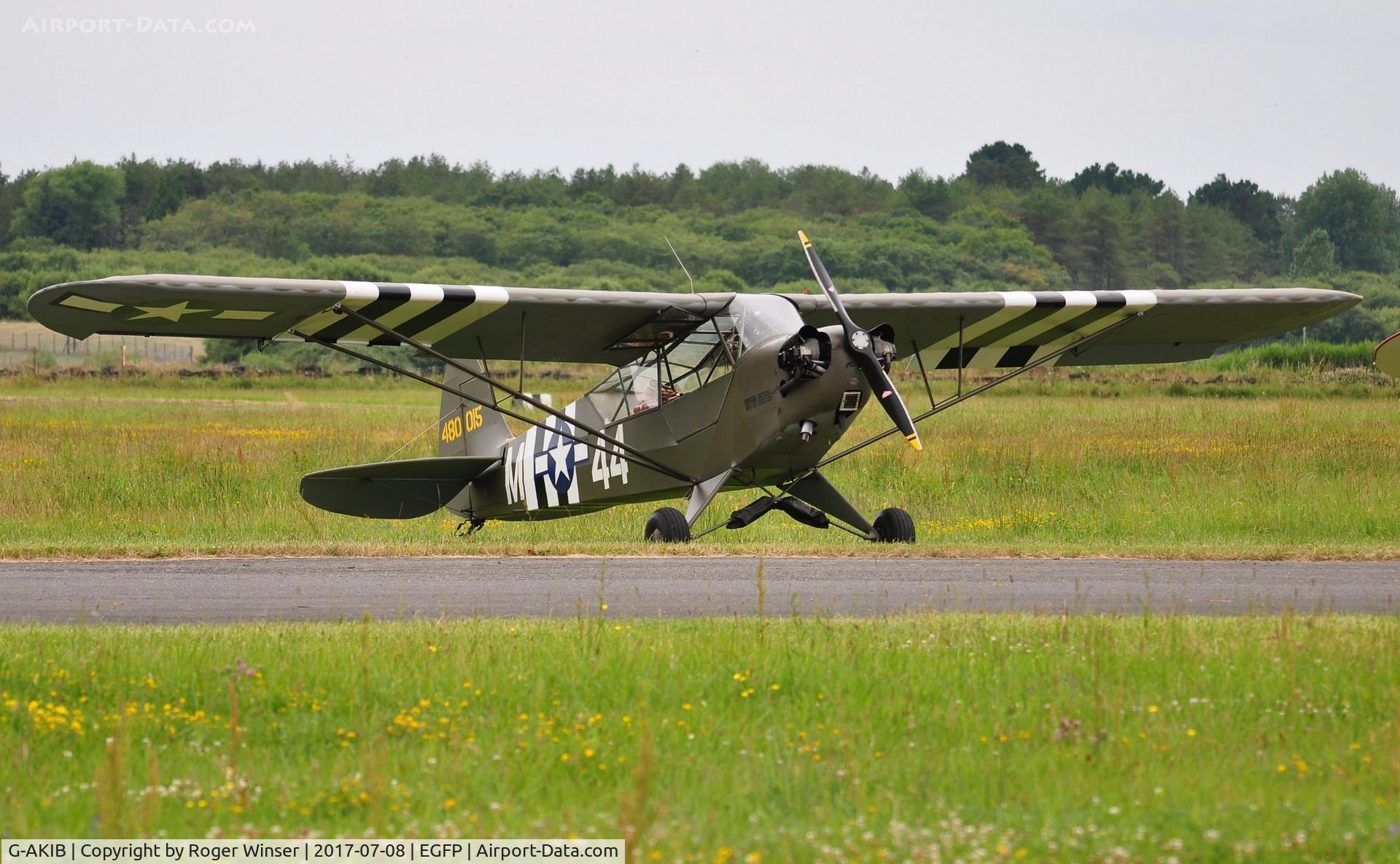 G-AKIB, 1944 Piper L-4H Grasshopper (J3C-65D) C/N 12311, Visiting Piper Grasshopper in 1944 US Army markings of aircraft 480015/44-M.