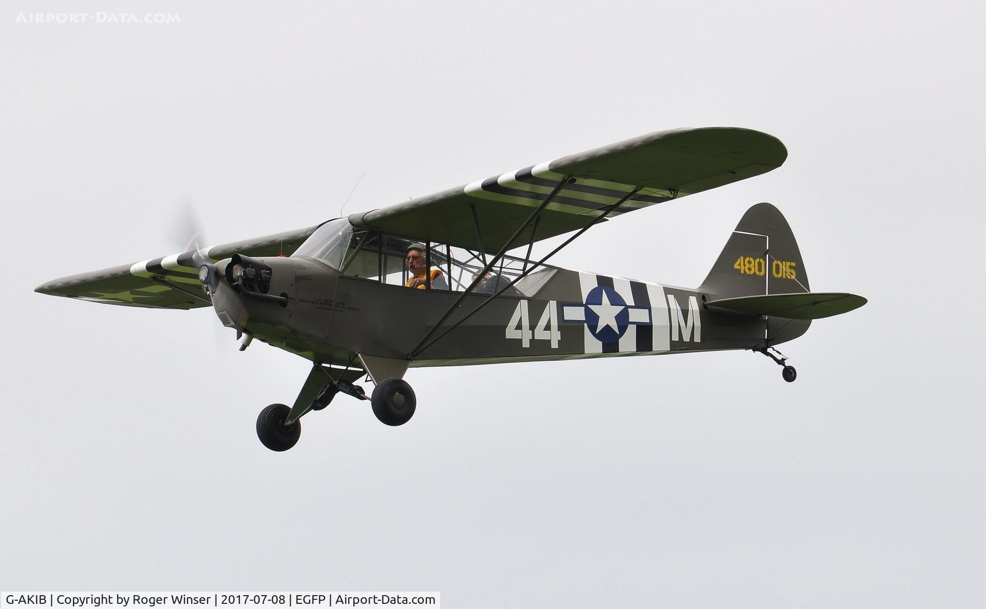 G-AKIB, 1944 Piper L-4H Grasshopper (J3C-65D) C/N 12311, Visiting Piper Grasshopper in 1944 US Army markings of aircraft 480015/44-M. Low passover Runway 22.