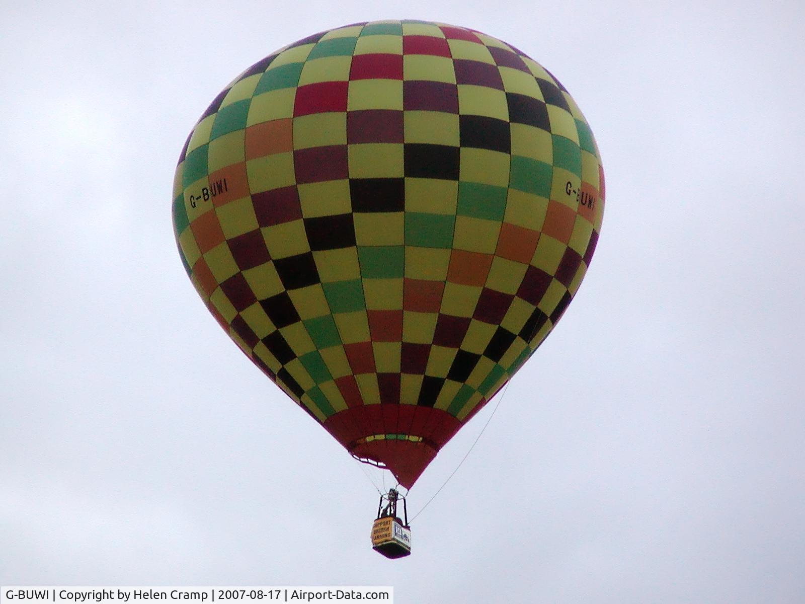 G-BUWI, 1993 Lindstrand Balloons LBL 77A C/N 023, Photographed at Northampton Balloon Festival on 17th August 2007.
