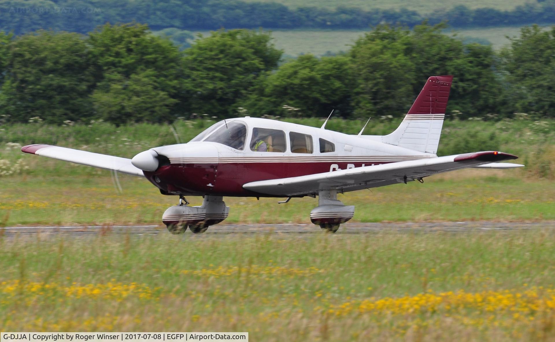 G-DJJA, 1984 Piper PA-28-181 Cherokee Archer II C/N 28-8490014, Visiting Archer II departing Runway 22.