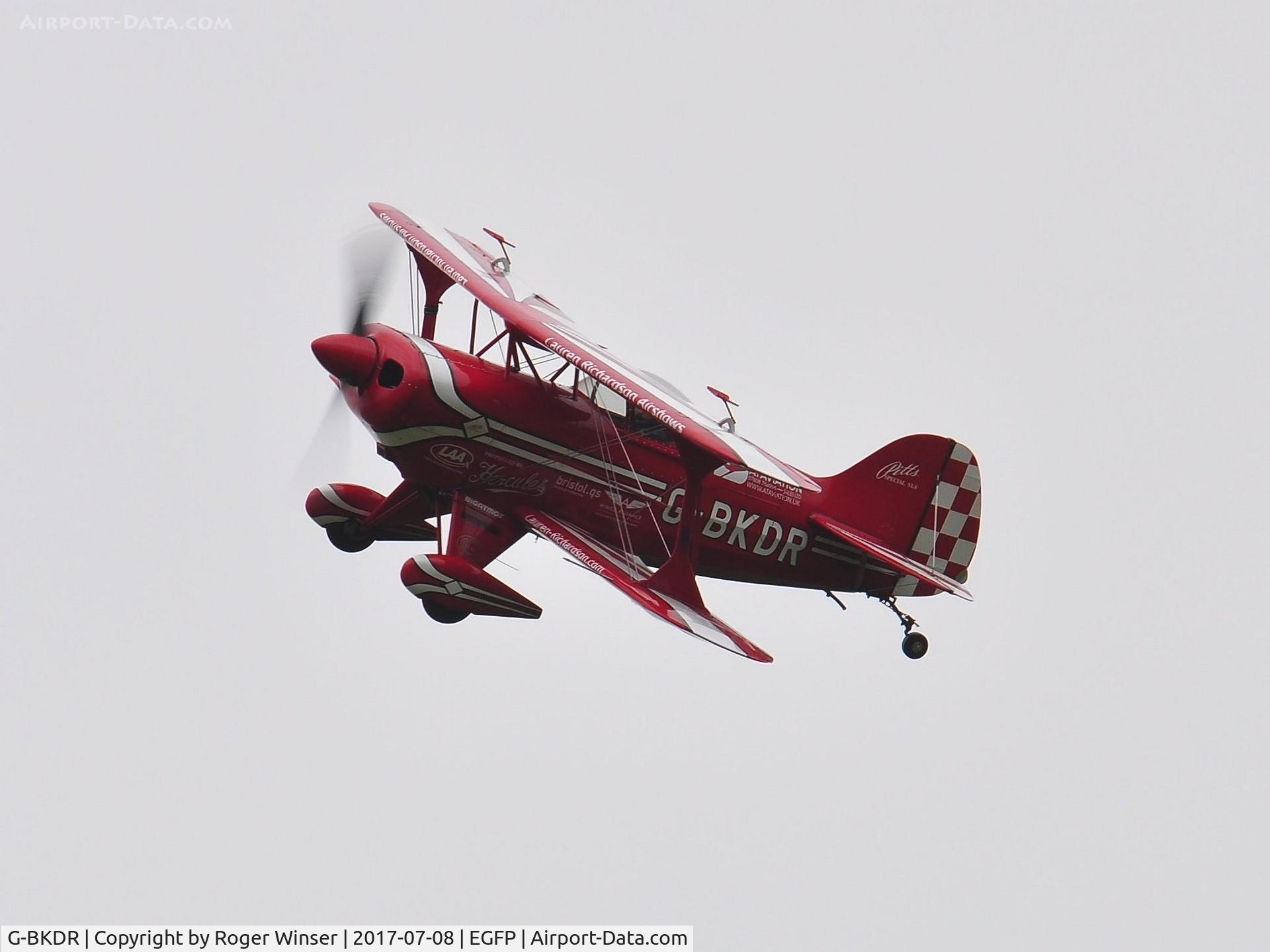 G-BKDR, 1982 Pitts S-1S Special C/N PFA 009-10654, Topside pass over Runway 22 by Lauren Richardson in her Pitts Special biplane after displaying at the Kidwelly Carnival