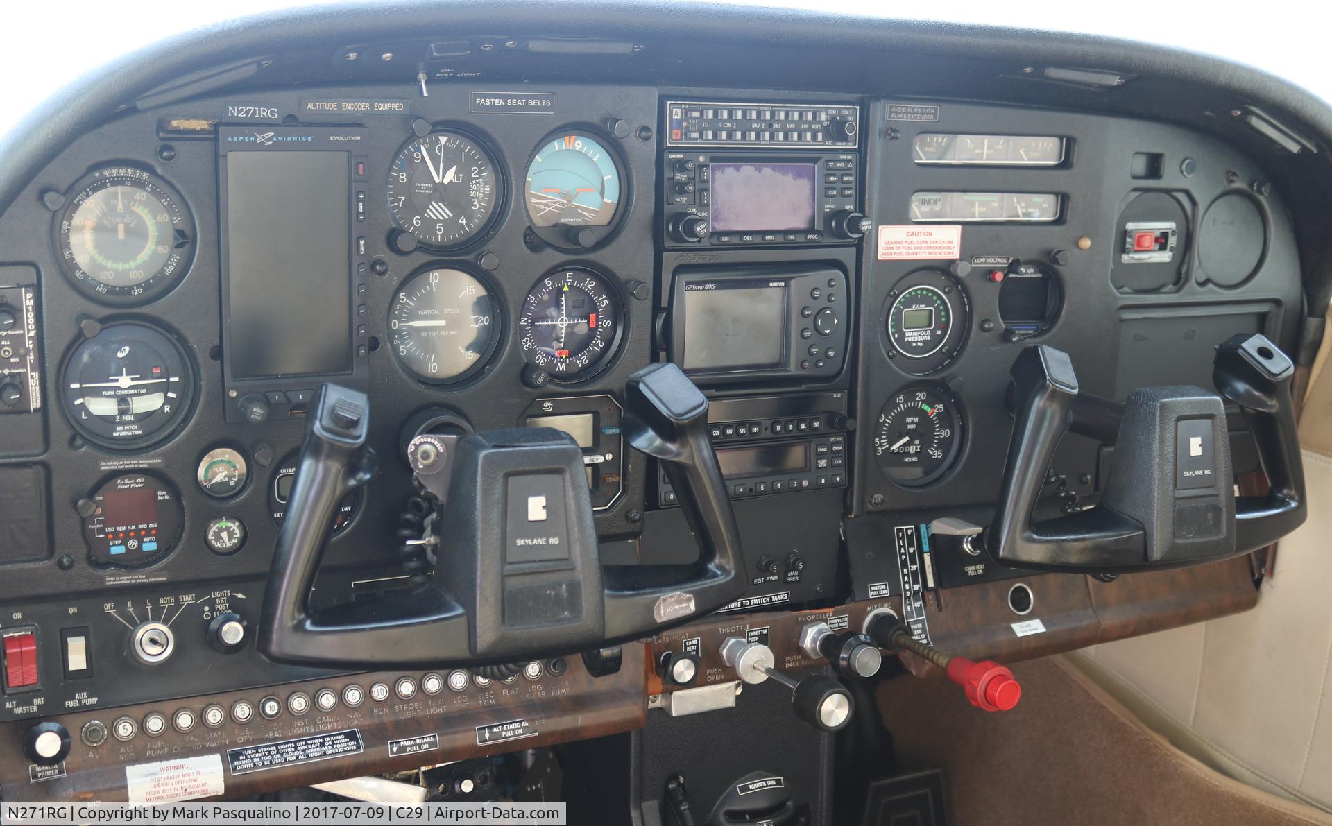 N271RG, 1978 Cessna R182 Skylane RG C/N R18200528, Cessna R182