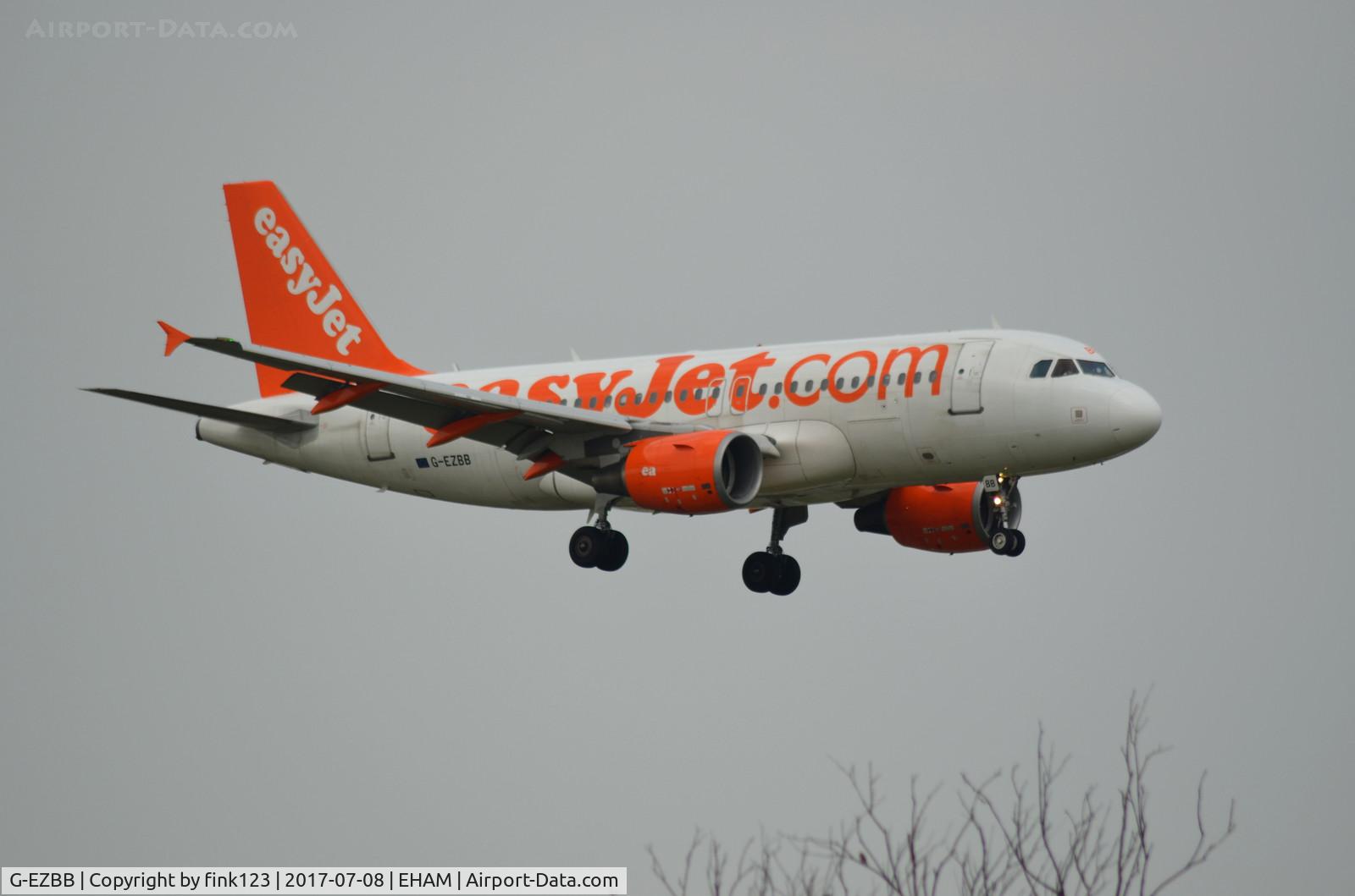 G-EZBB, 2006 Airbus A319-111 C/N 2854, EASYJET A319 LANDING