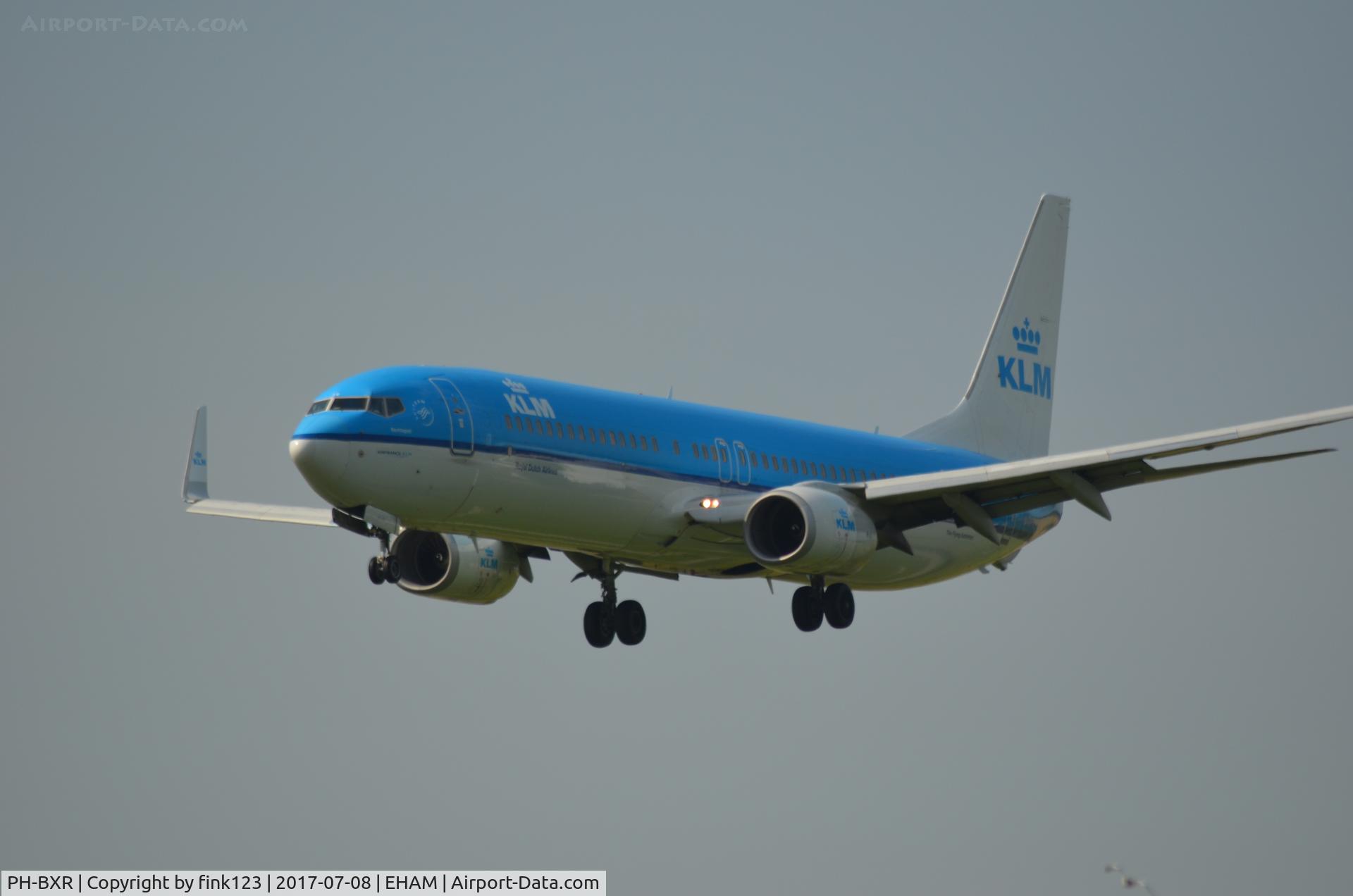 PH-BXR, 2001 Boeing 737-9K2 C/N 29601, KLM 737 LANDING