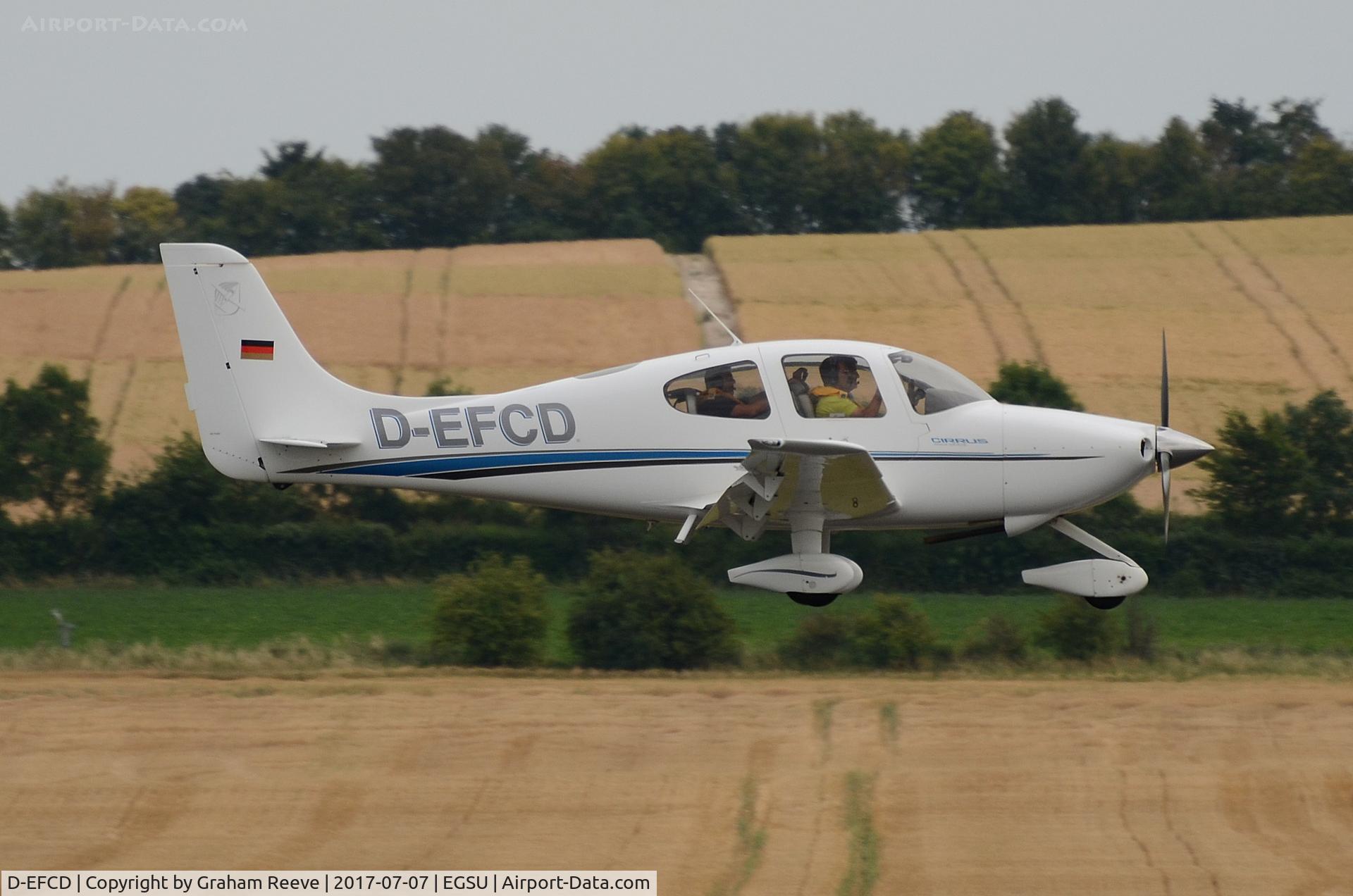 D-EFCD, Cirrus SR20 C/N Not found D-EFCD, Landing at Duxford.