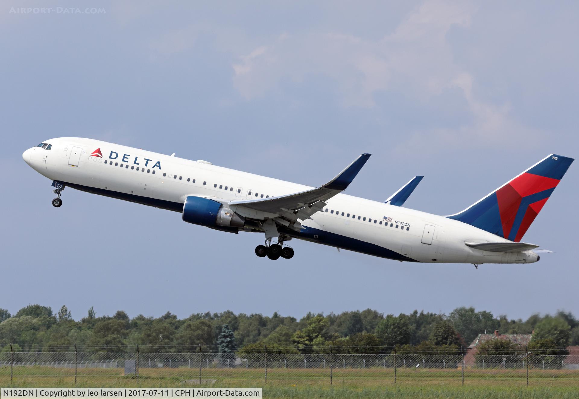 N192DN, 1997 Boeing 767-332 C/N 28449, Copenhagen 11.7.2017