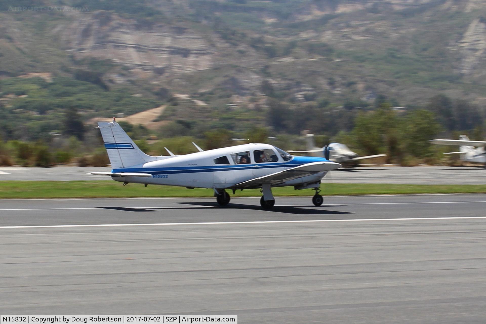 N15832, 1972 Piper PA-28R-200 Arrow IV C/N 28R-7335093, 1972 Piper PA-28R-200 ARROW IV, Lycoming IO-360-C1C 200 Hp, another landing Rwy 22