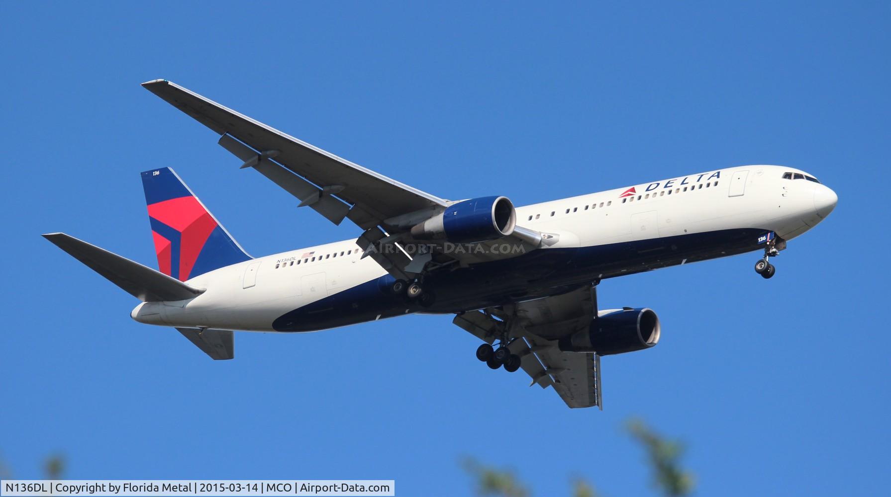 N136DL, 1991 Boeing 767-332 C/N 25146, Delta