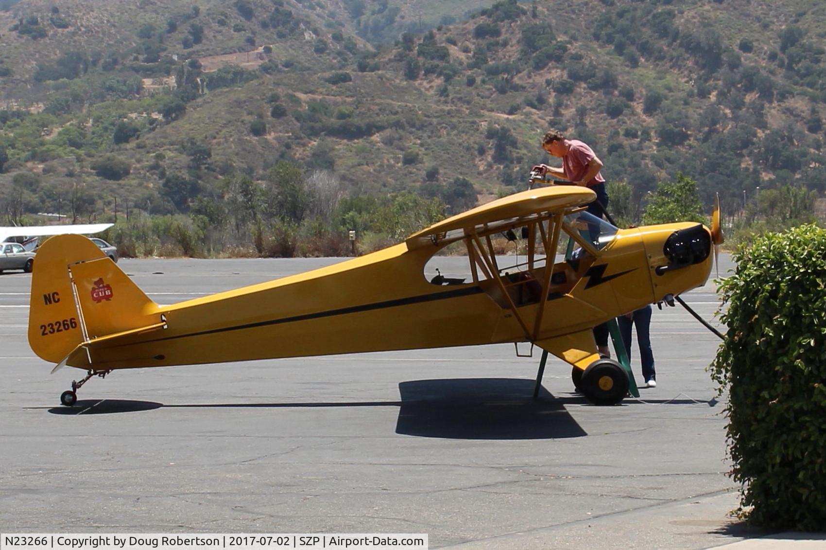 N23266, 1939 Piper J3C-65 Cub Cub C/N 3113, 1939 Piper J3C-65 CUB, Continental A&C-65 65 Hp, refueling