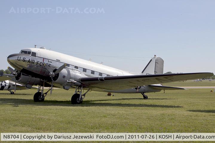 N8704, 1944 Douglas DC3C-S4C4G (TC-47B-30-DK) C/N 33048, Douglas DC-3C-S4C4G Yankee Doodle Dandy CN 33048 - Yankee Air Museum, N8704