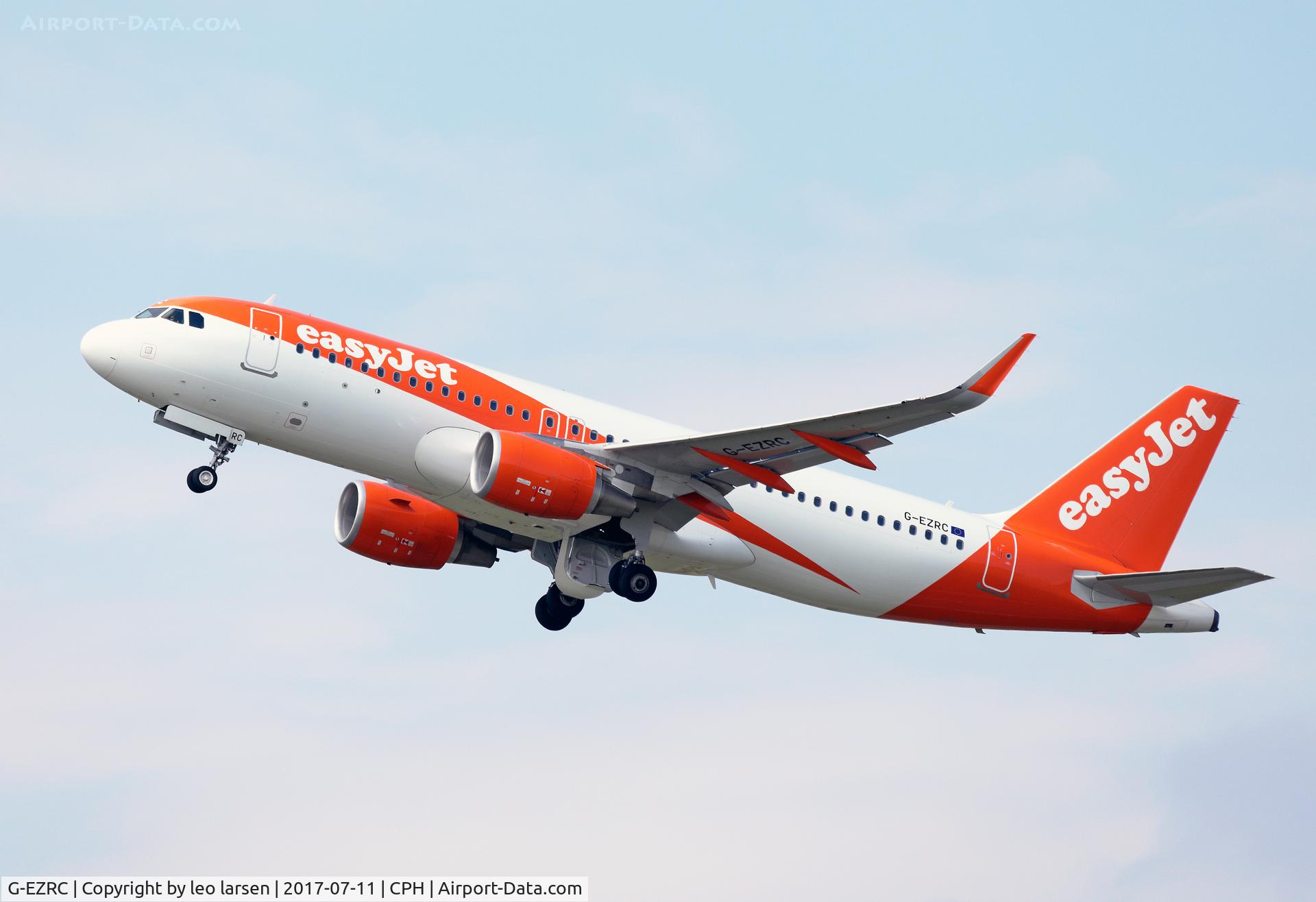 G-EZRC, 2017 Airbus A320-214 C/N 7637, Copenhagen 11.7.2017