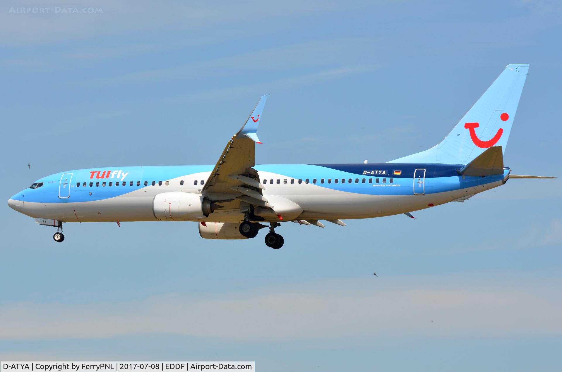D-ATYA, 2013 Boeing 737-8K5 C/N 37256, TUI B738 arriving, former G-TAWP
