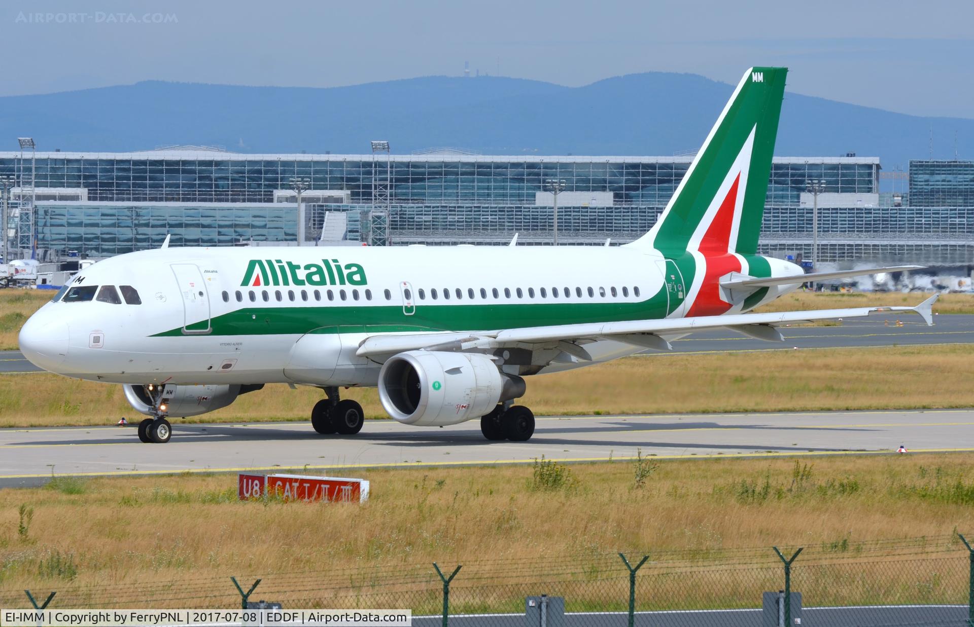 EI-IMM, 2011 Airbus A319-111 C/N 4759, Alitalia A319 taxying out