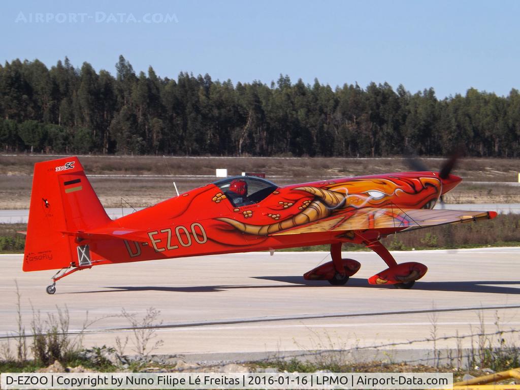 D-EZOO, Extra EA-330SC C/N SC025, During the 