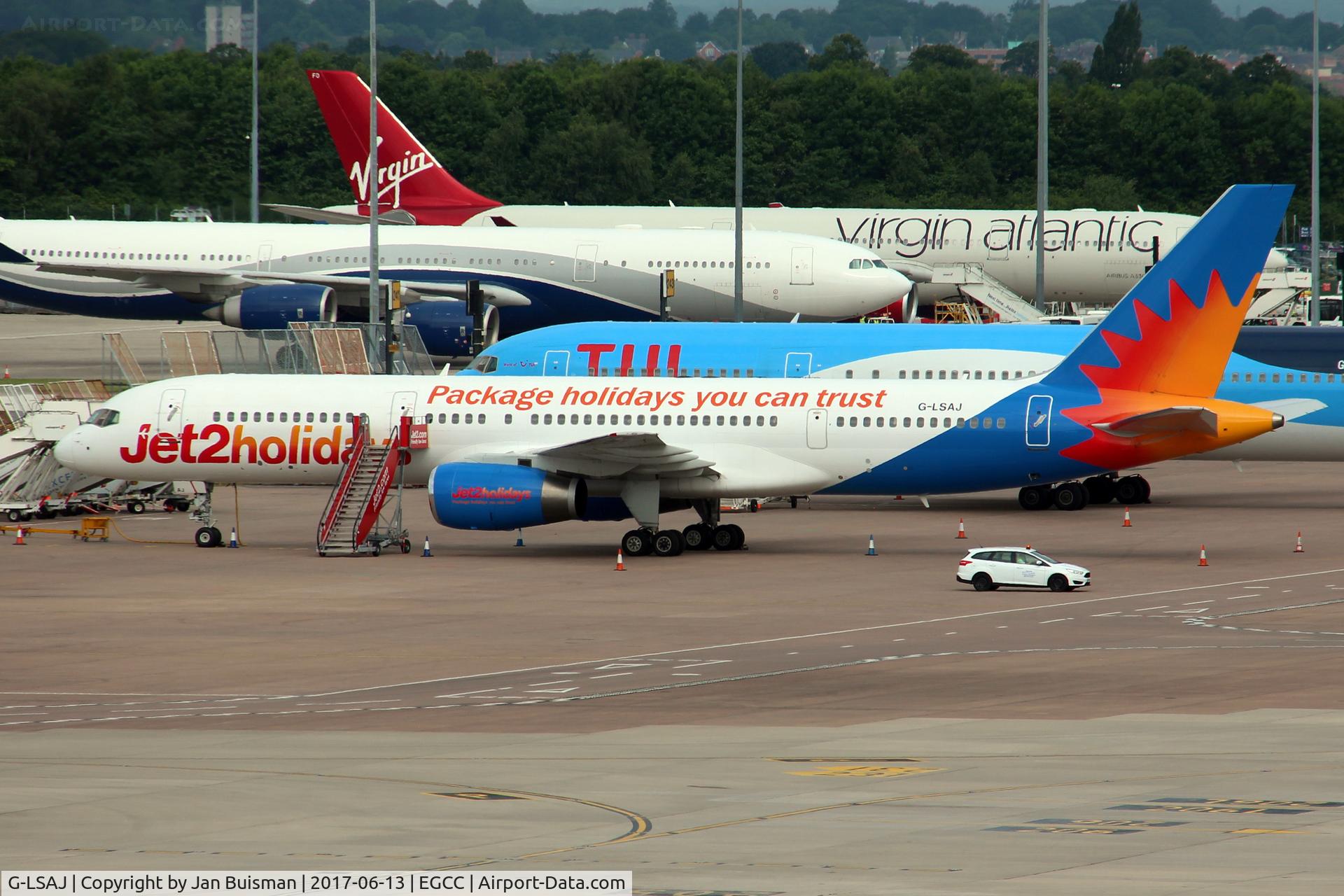 G-LSAJ, 1990 Boeing 757-236 C/N 24793, Jet2holidays