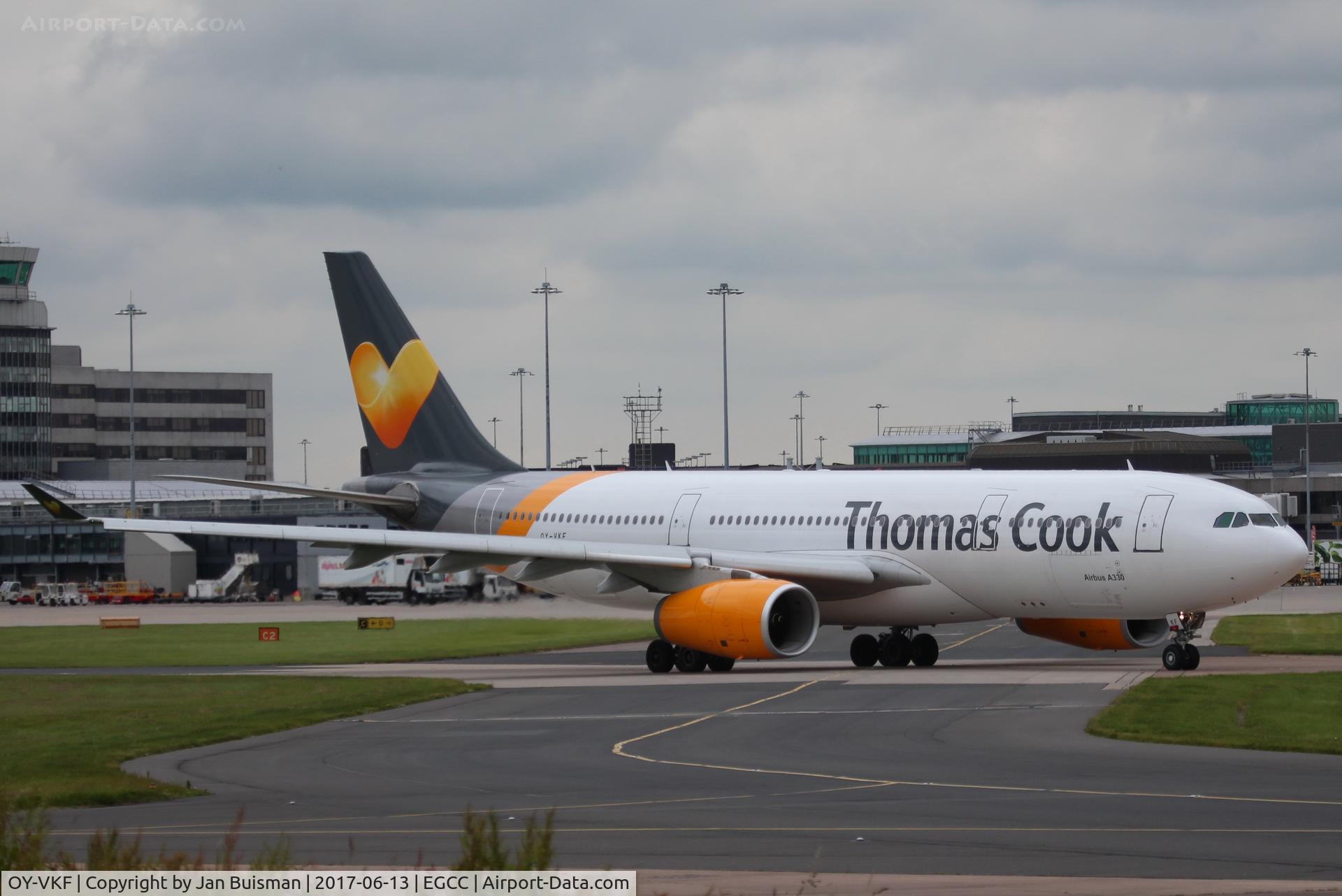 OY-VKF, 1999 Airbus A330-243 C/N 309, Thomas Cook