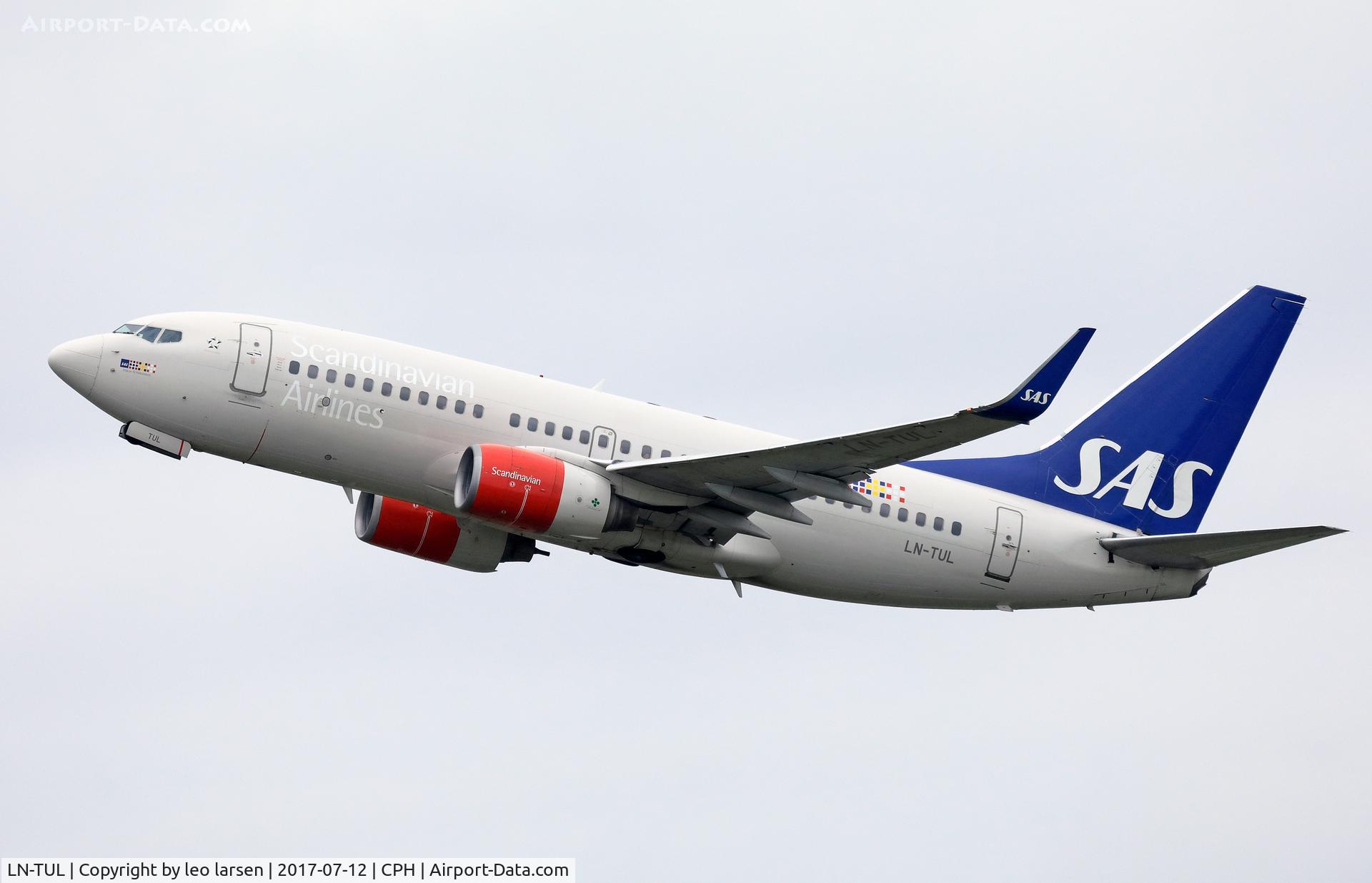 LN-TUL, 2002 Boeing 737-705 C/N 29097, Copenhagen 12.7.2017