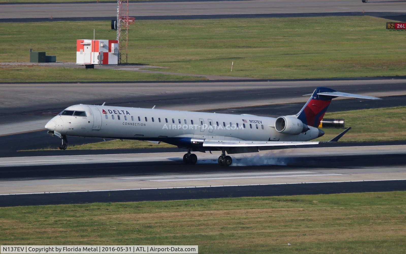 N137EV, 2009 Bombardier CRJ-900ER (CL-600-2D24) C/N 15227, Delta Connection