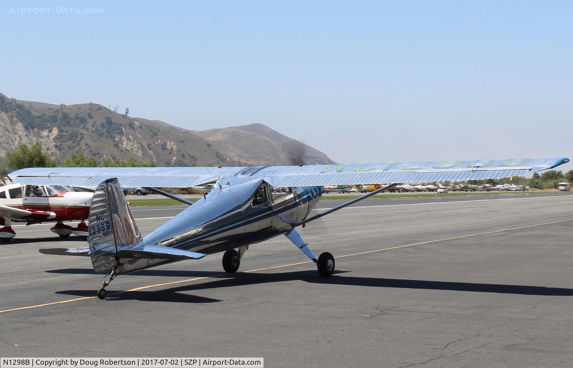 N1298B, 1947 Luscombe 8E Silvaire C/N 5925, 1947 Luscombe 8E SILVAIRE, Continental A&C85 85 Hp, taxi