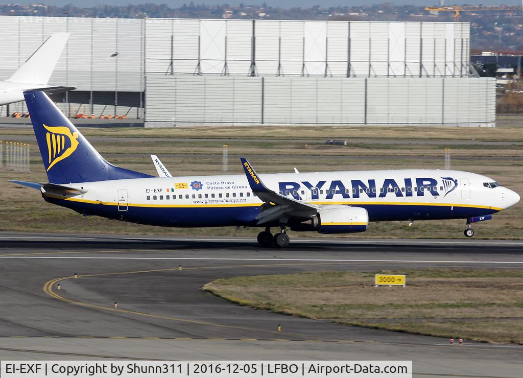 EI-EXF, 2012 Boeing 737-8AS C/N 40322, Landing rwy 14R with additional 'Costa Brava / Pirineu de Girona' patch